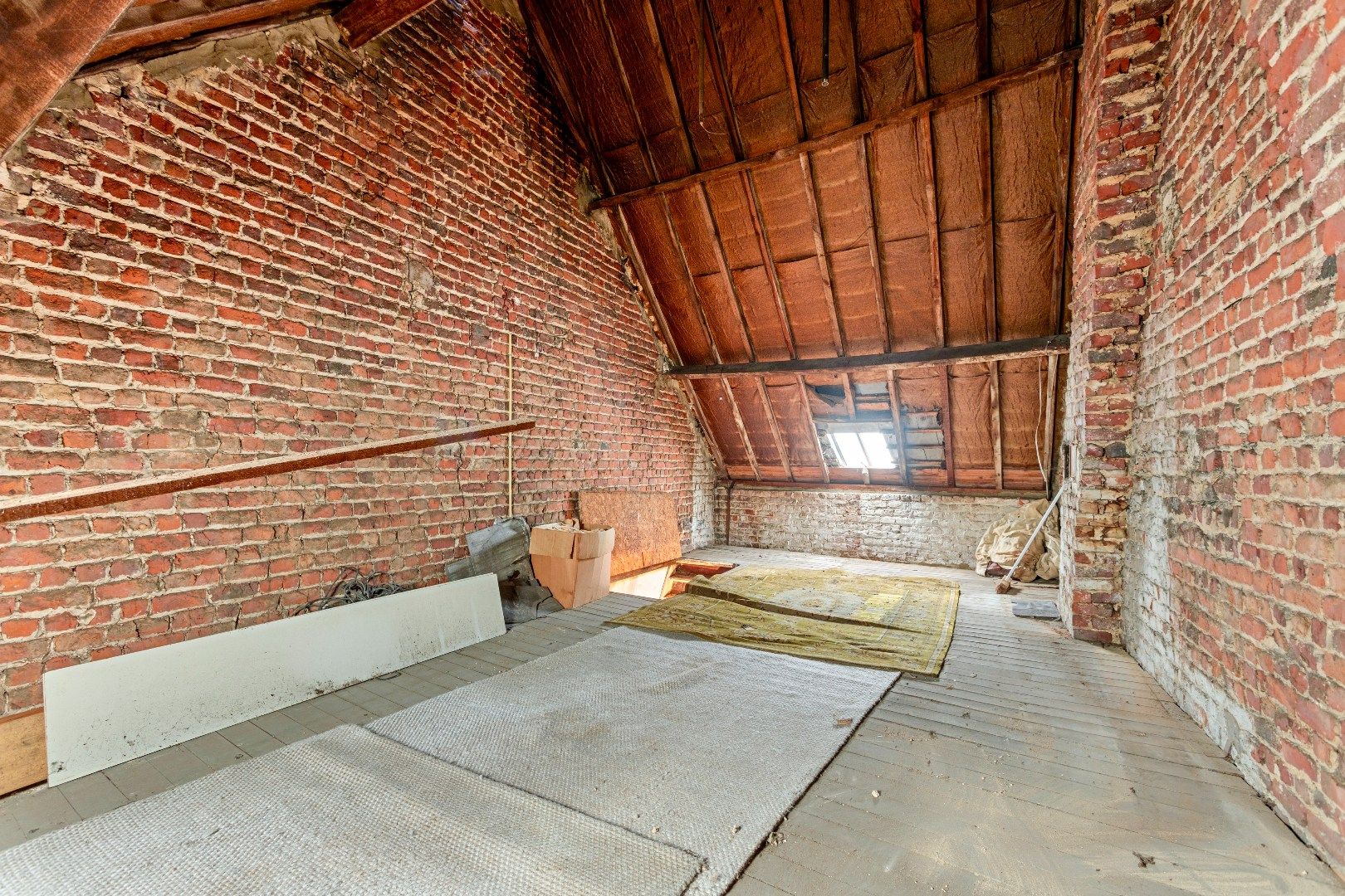 Handelspand met woonst gelegen te Halle foto 16