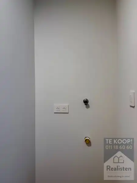 Instapklare nieuwbouwwoning - OB met garage foto 34