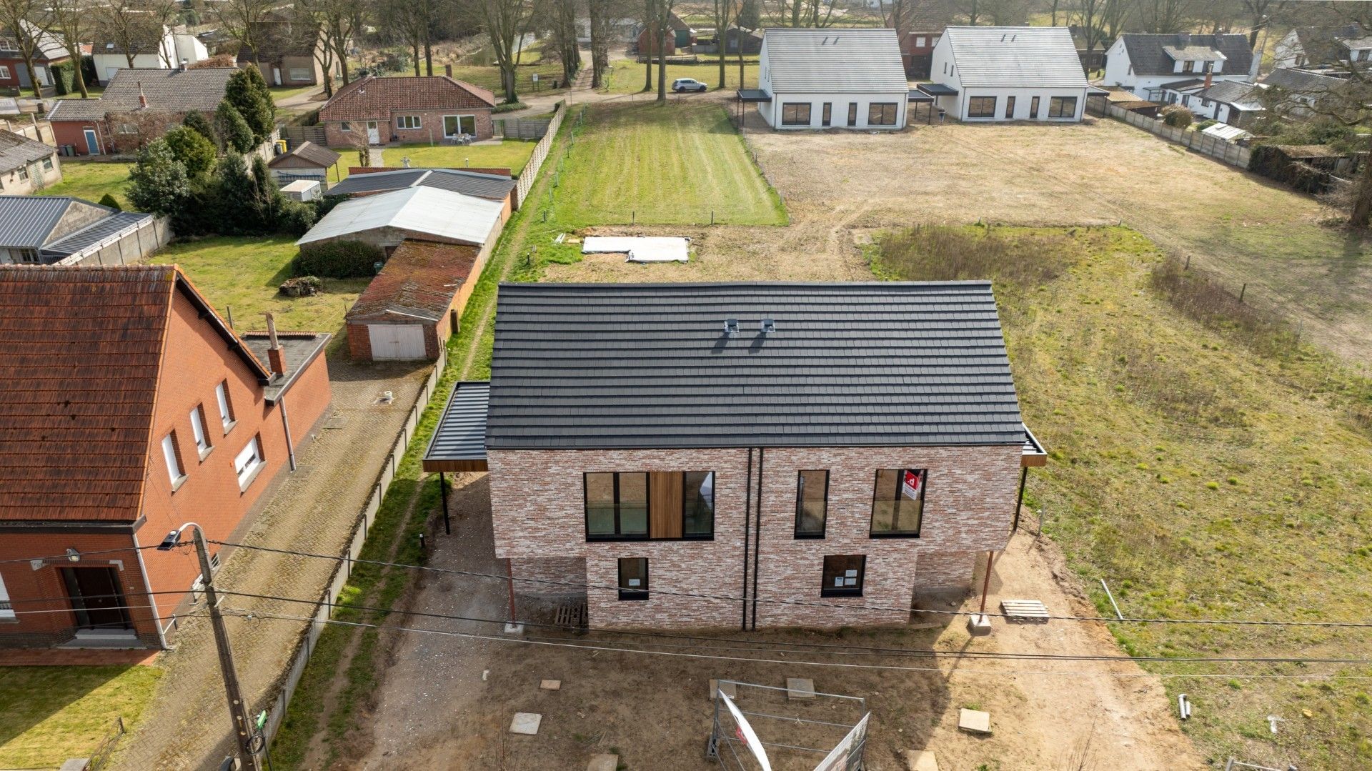 Energiezuinige halfopen bebouwing met zuid gerichte tuin foto 5