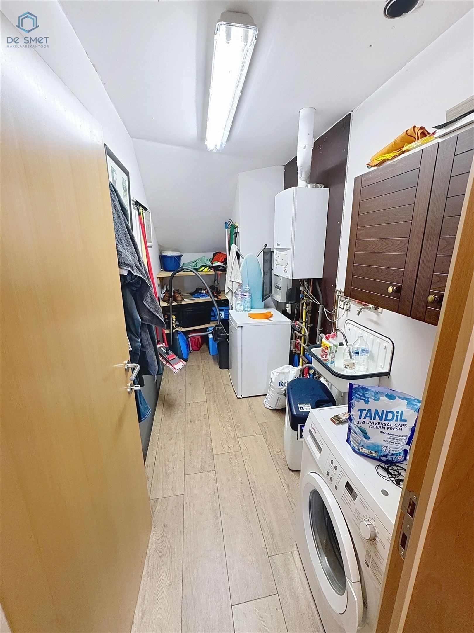 Instapklaar bemeubeld en Energiezuinig Appartement met 1 Slaapkamer, Terras, Berging én Staanplaats in Geraardsbergen foto 9