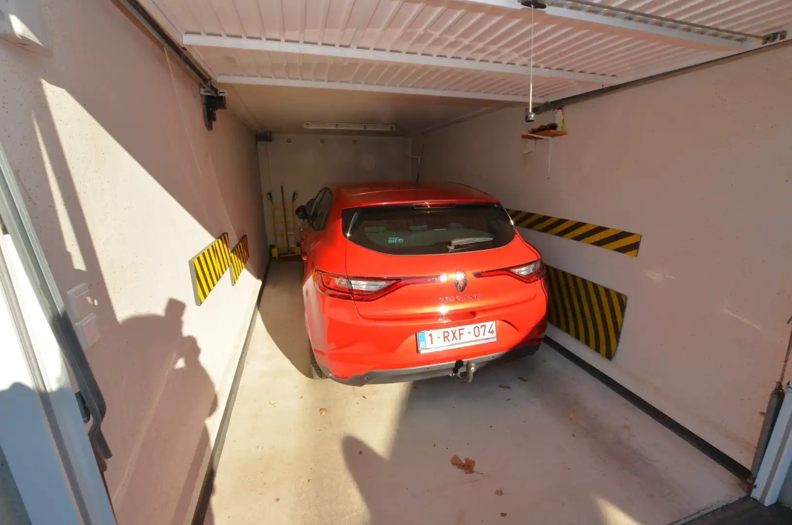 Ruim woonhuis met garage en zonnige tuin foto 22