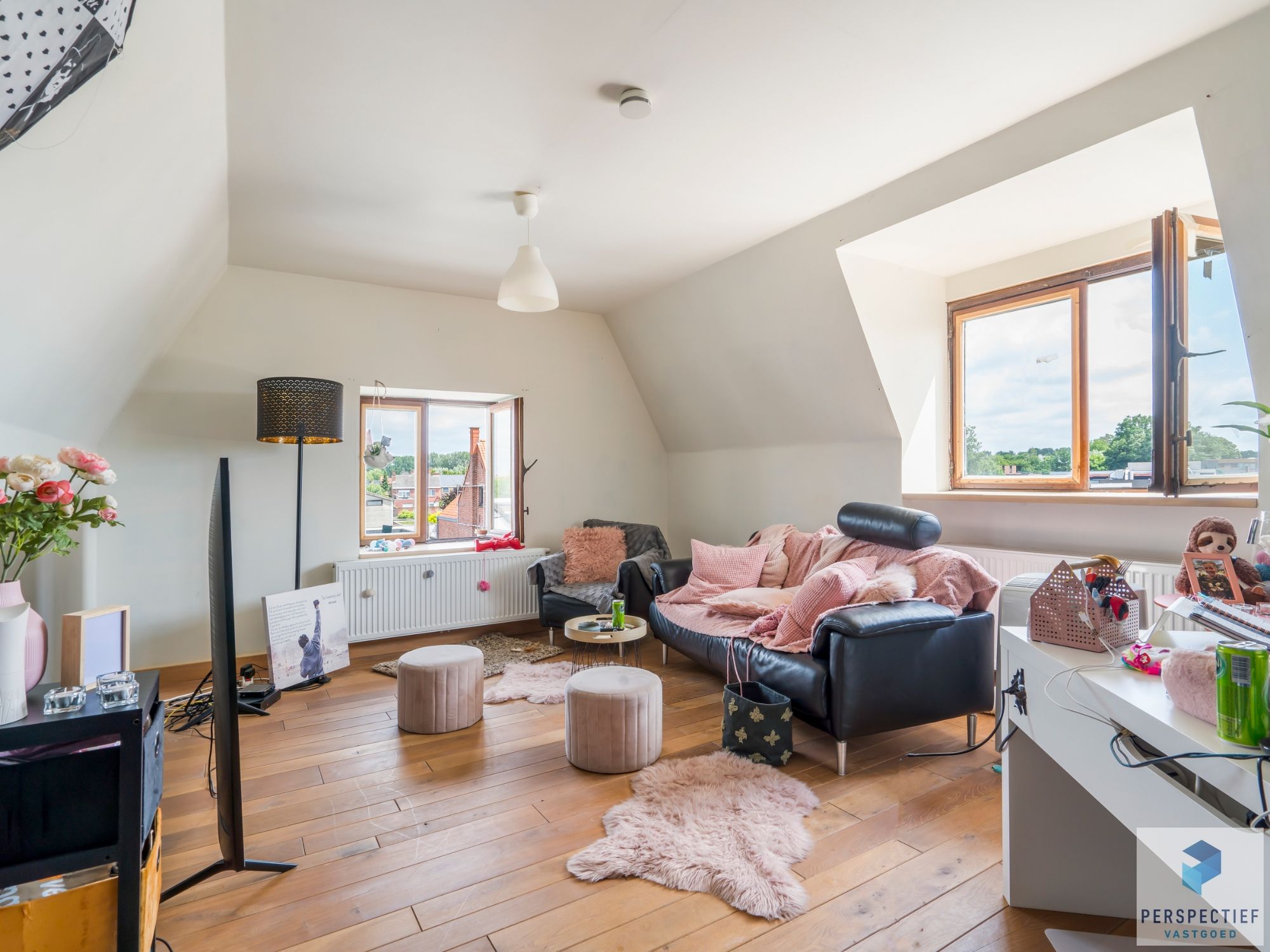 2 handelsruimtes + appartement met mogelijkheden op een strategische ligging te Roeselare foto 39