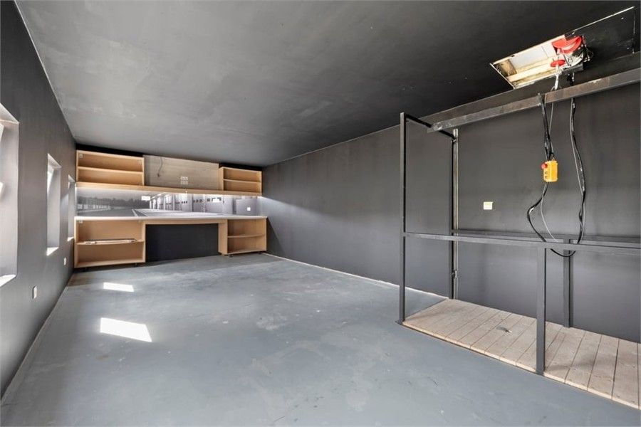 RENOVATIEPROJECT MET POTENTIEEL EN REEDS VERNIEUWDE VERDIEPING IN HARTJE KORTENAKEN foto 35