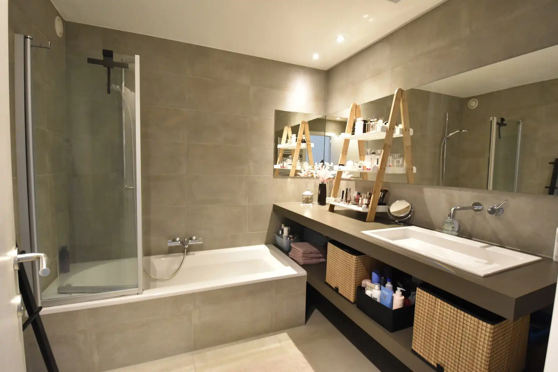 Appartement te huur foto 13