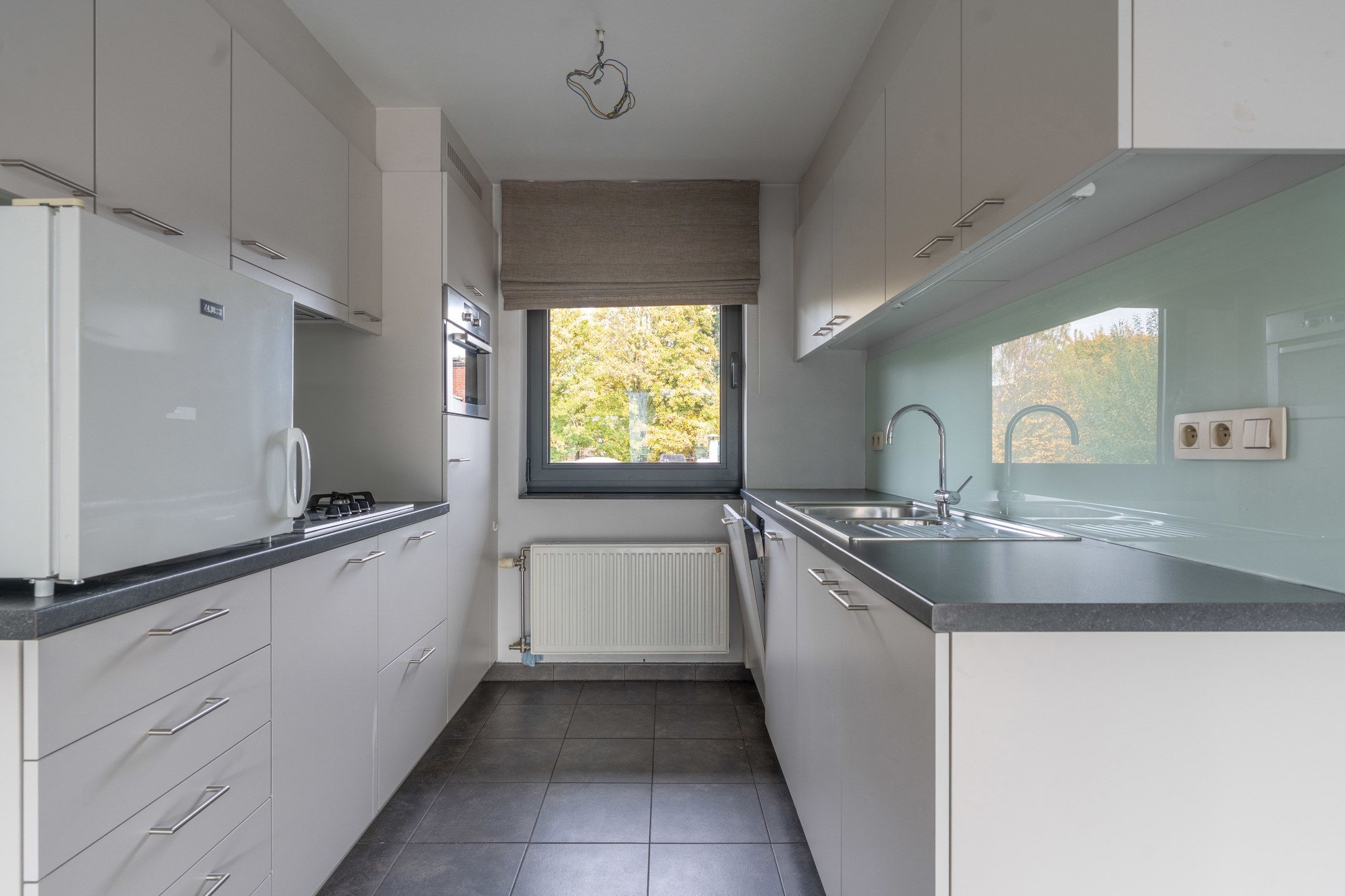 Modern 2-slaapkamer appartement met terras te Turnhout. foto 3