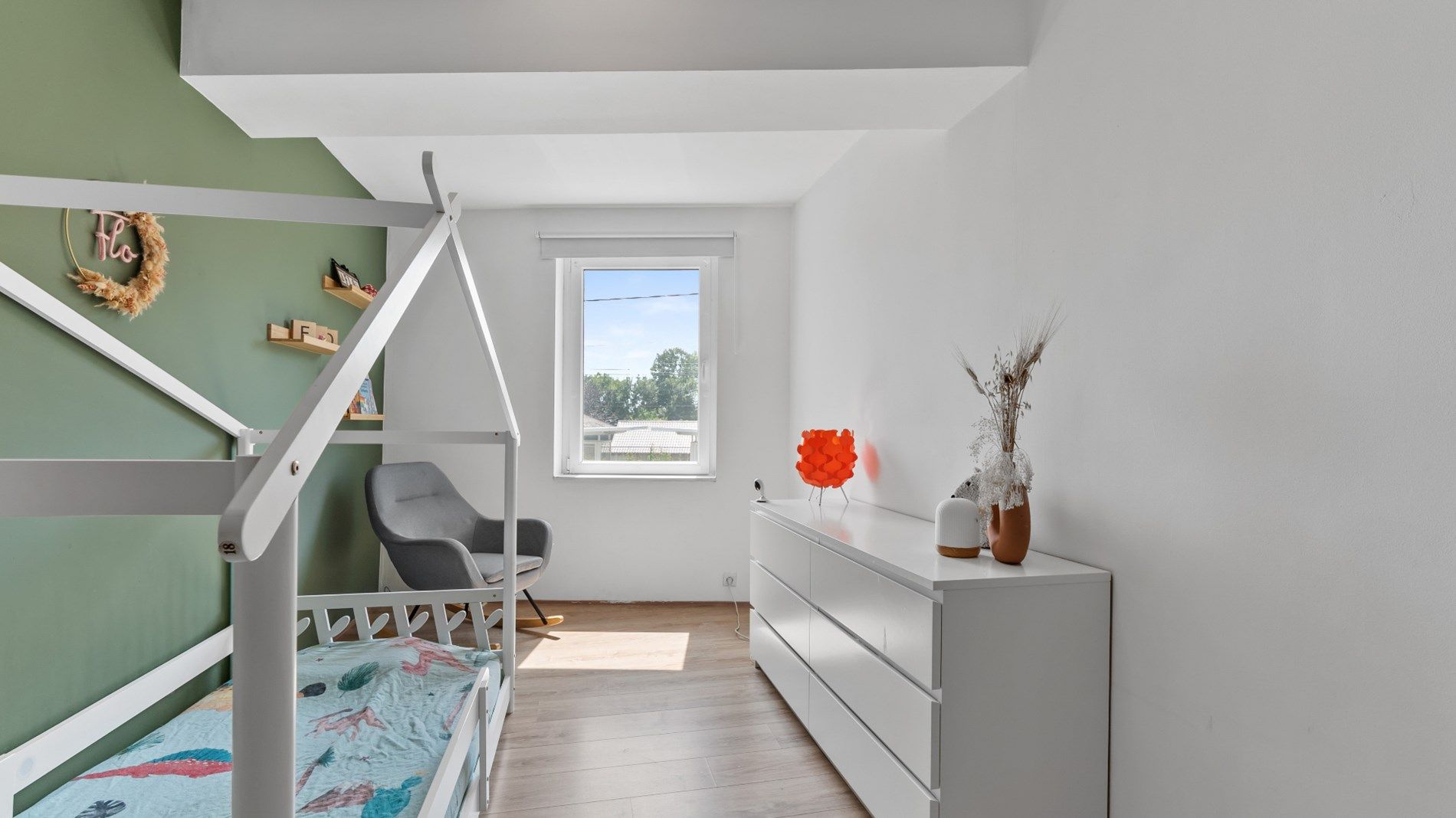 EZEMAAL - instapklare woning 5 slks foto 16
