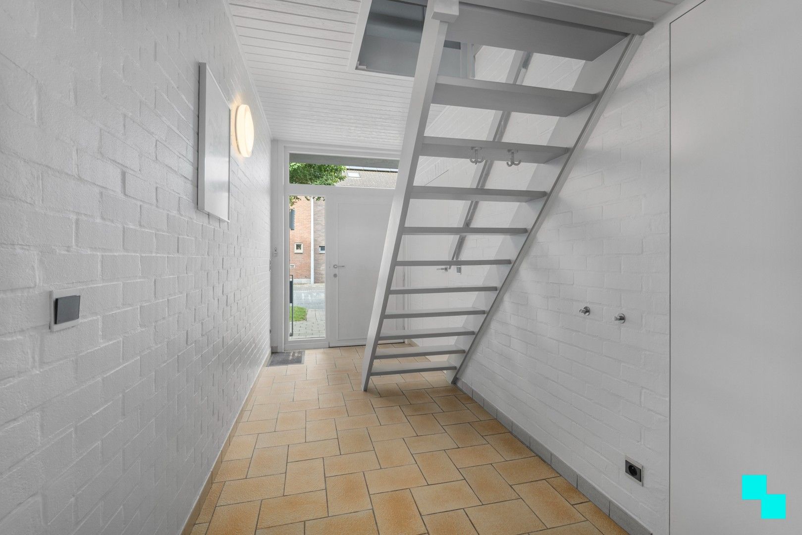 Ruime burgerwoning met gezellige tuin - Roeselare foto 6