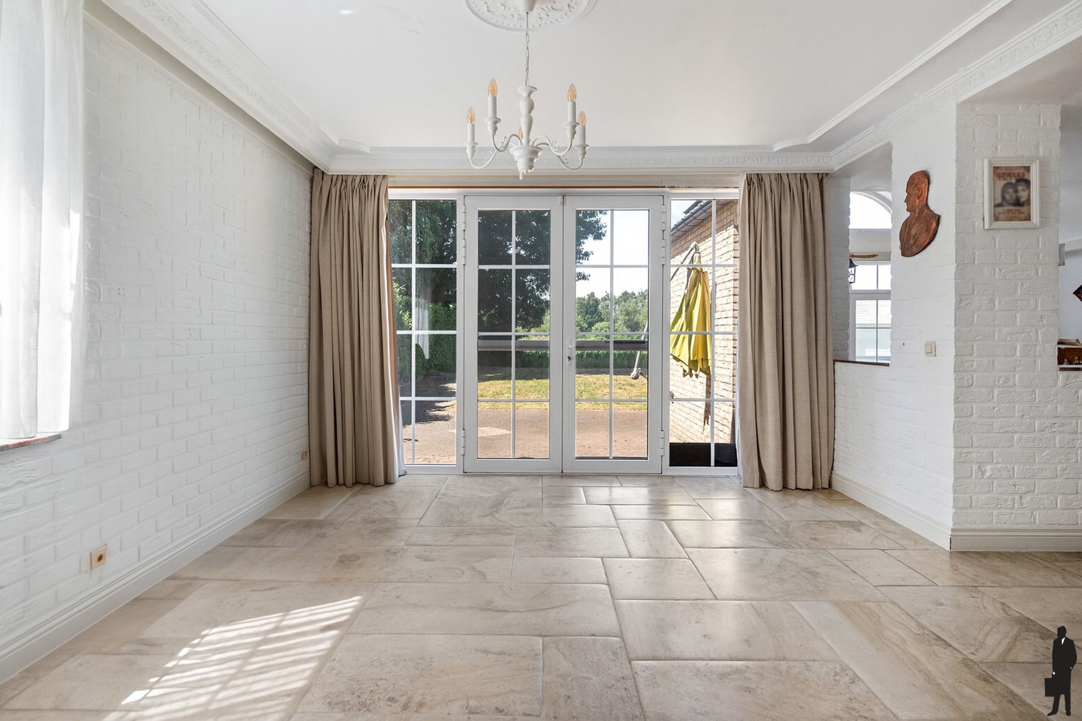 Exclusieve, gerenoveerde villa in rustige buurt foto 8