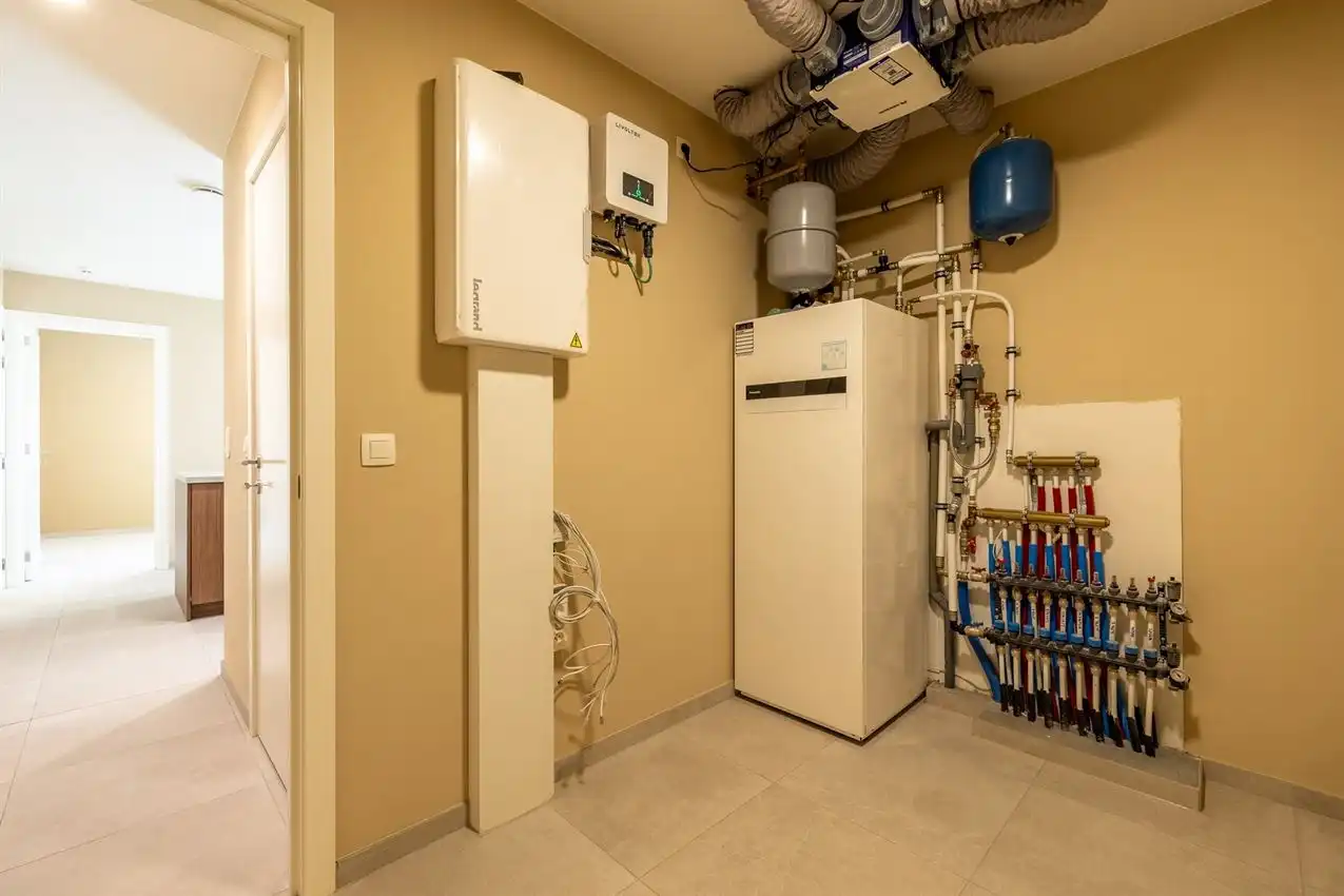 Gelijkvloers app. met twee slaapkamers, zuidterras, garage nabij bossen foto 22