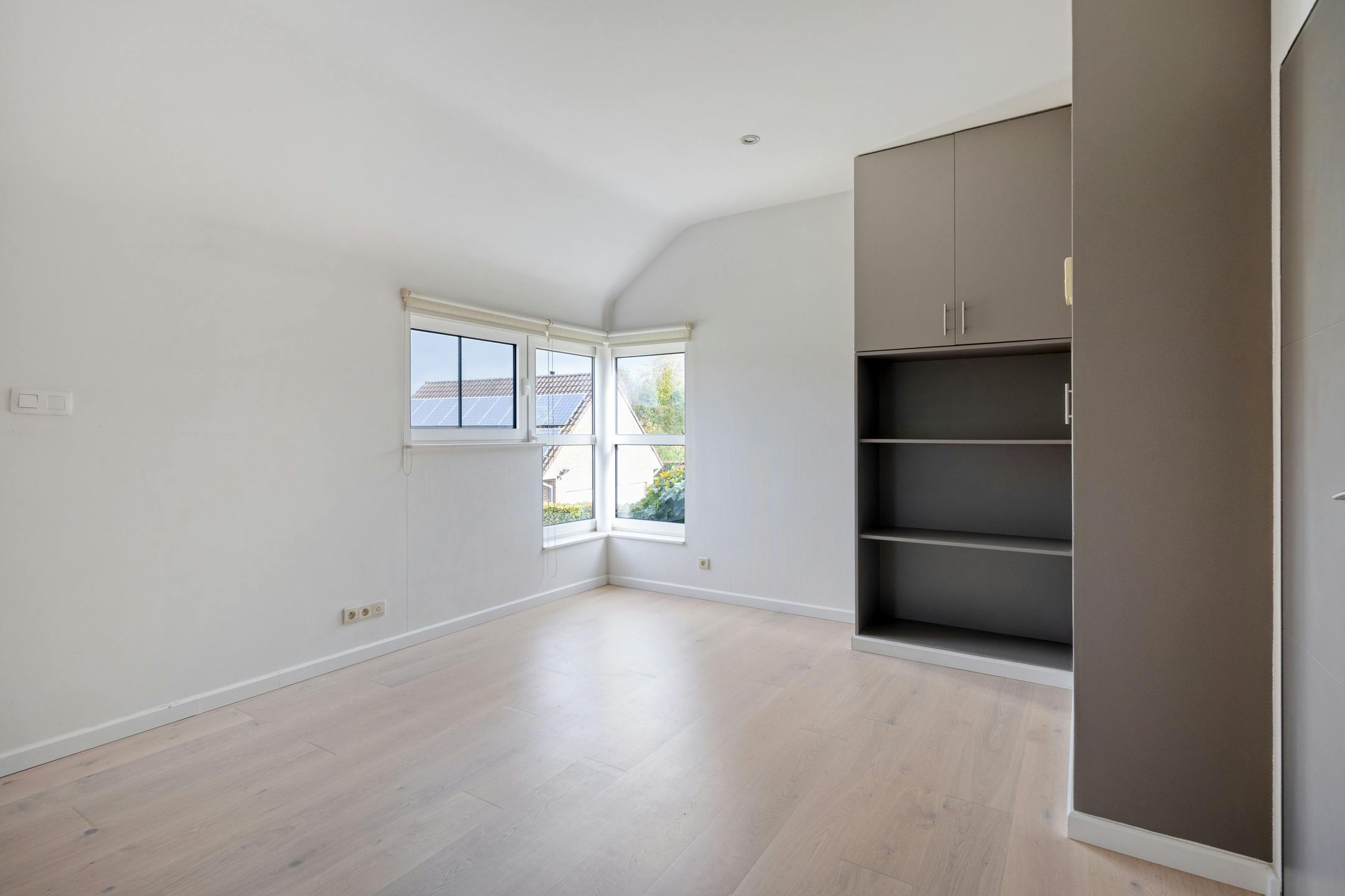 Vrijstaande woning met 4 slaapkamers te koop in Geel foto 17