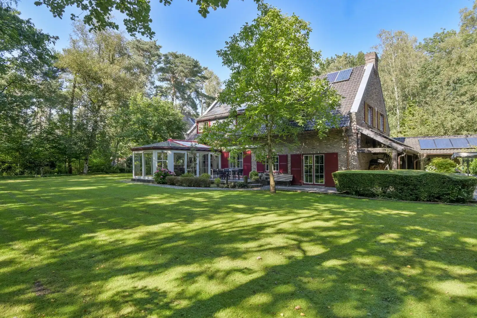 UITZONDERLIJKE VILLA MET GASTENVERBLIJF OP EEN PRESTIGIEUZE LOCATIE TE REKEM ! foto 41