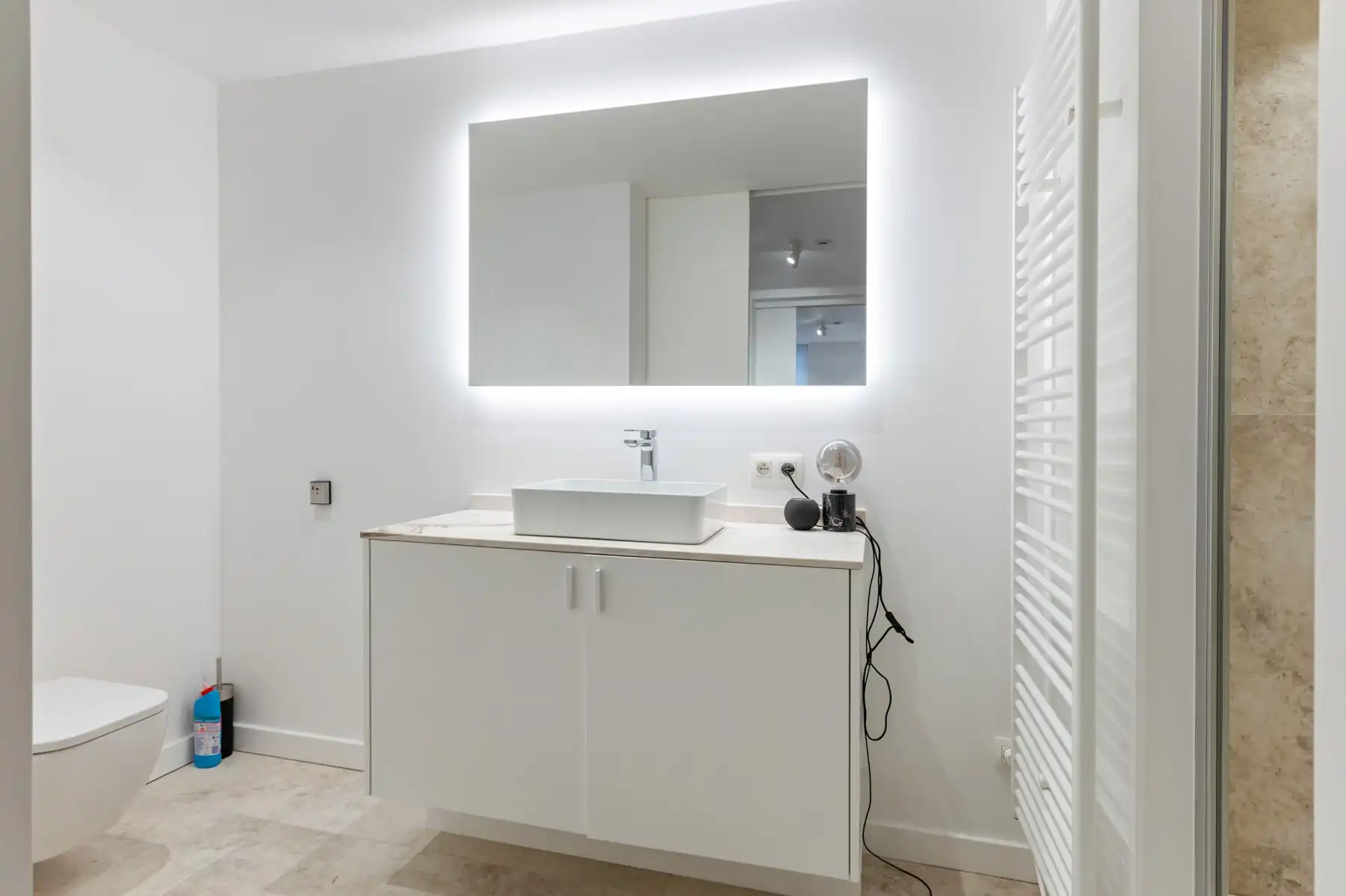 Luxueus wonen op toplocatie met garage foto 32