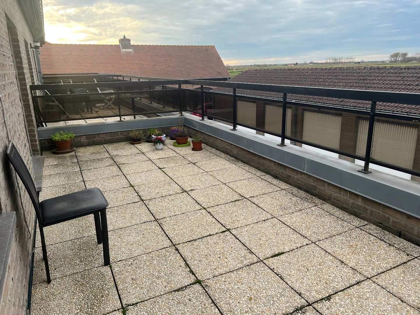 Geriefelijk en gezellig 2-slaapkamerappartement in het knusse Zuienkerke! foto 15