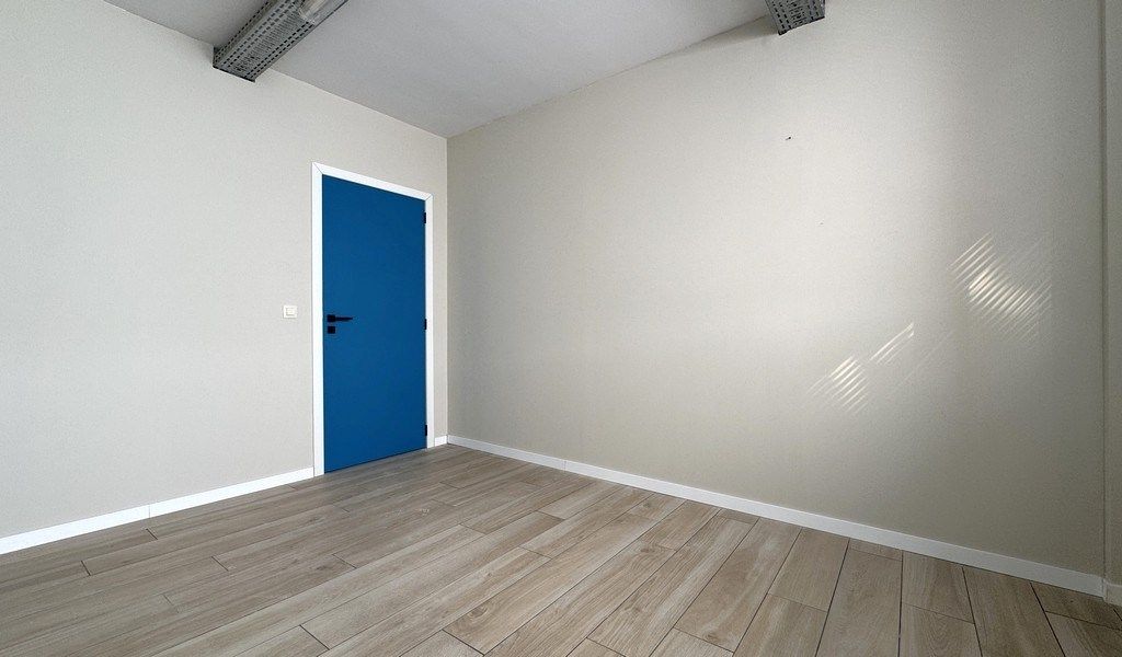 Vernieuwde kantoren te huur vlakbij Eilandje in Antwerpen foto 9