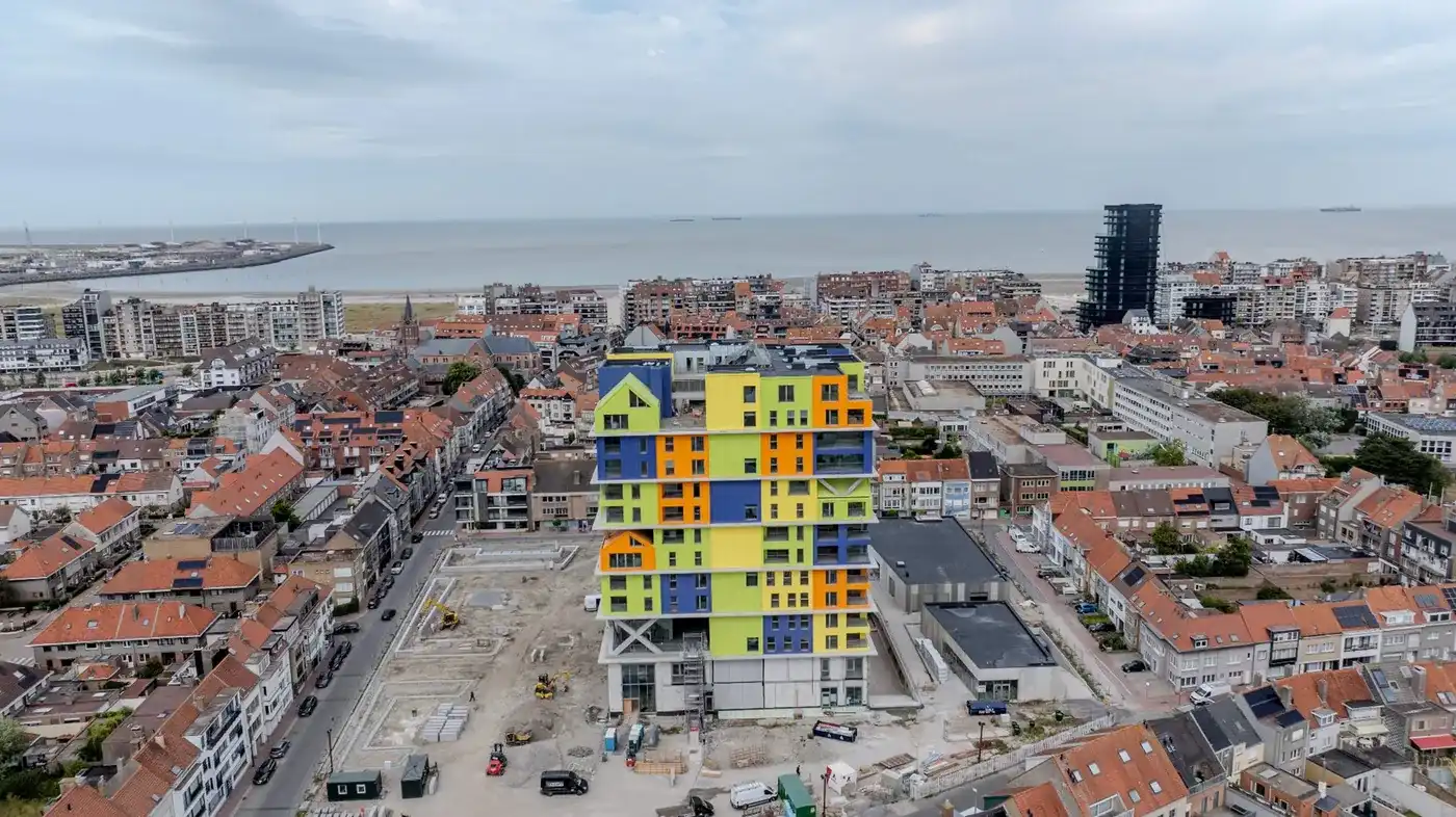 West-georiënteerd twee slaapkamer appartement met ruim terras foto 7