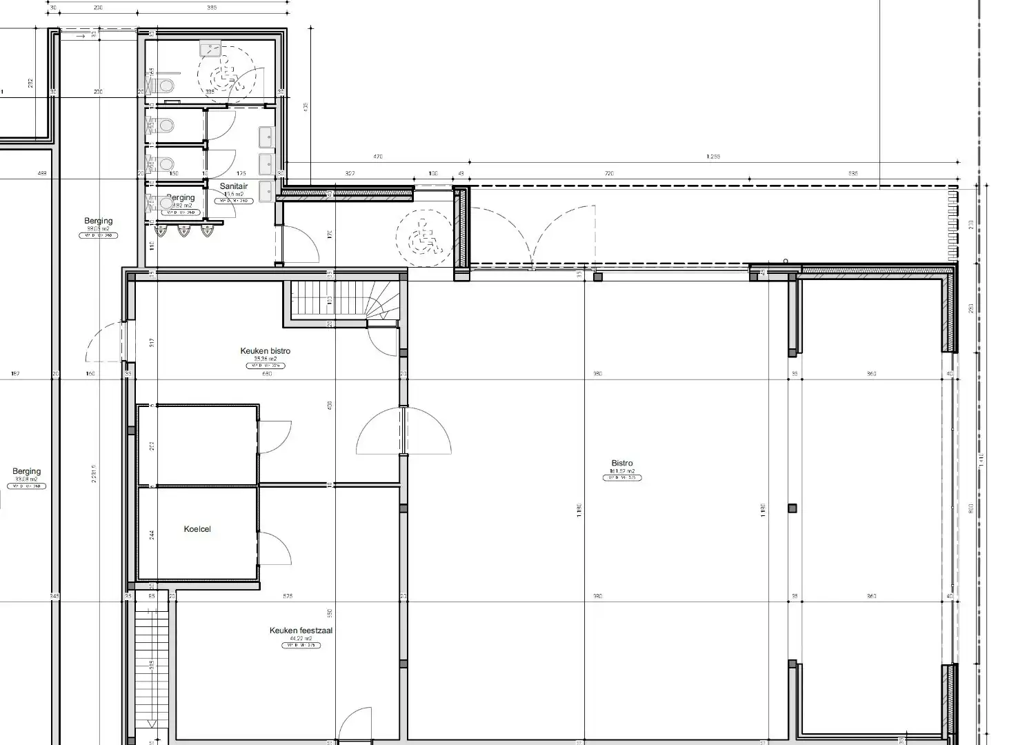 Unieke opportuniteit: horecazaak met 3 padelterreinen, terrassen en tuin te huur! foto 5