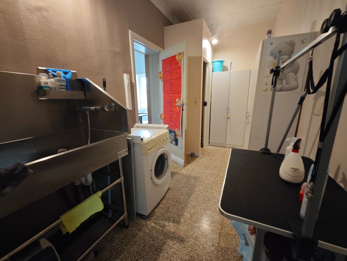 Grotendeels gerenov. gezinswoning met ruimte voor zelfst. activiteit foto 8