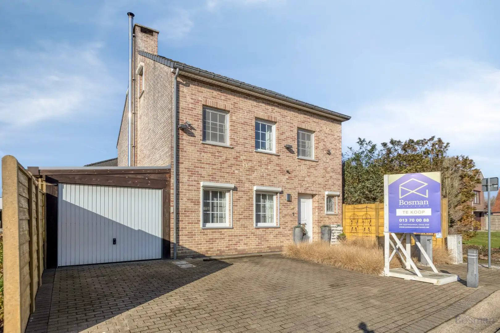 Gezinswoning te koop in Tessenderlo foto {{pictureIndex}}