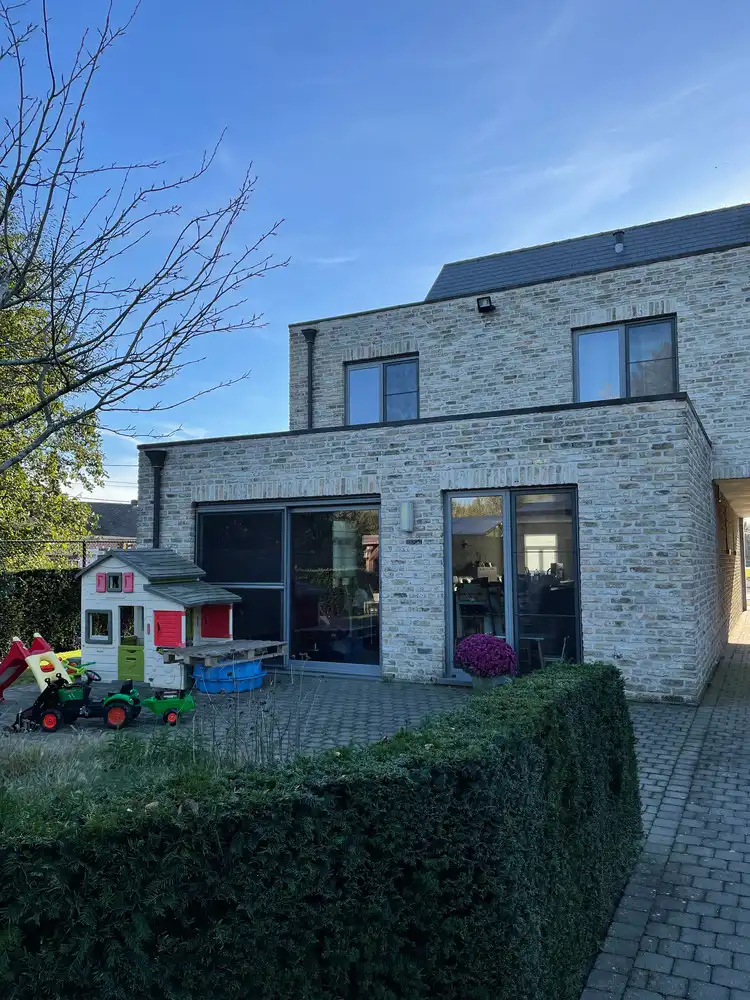 Gezinswoning, 3 slaapkamers, garage, tuin. foto 15