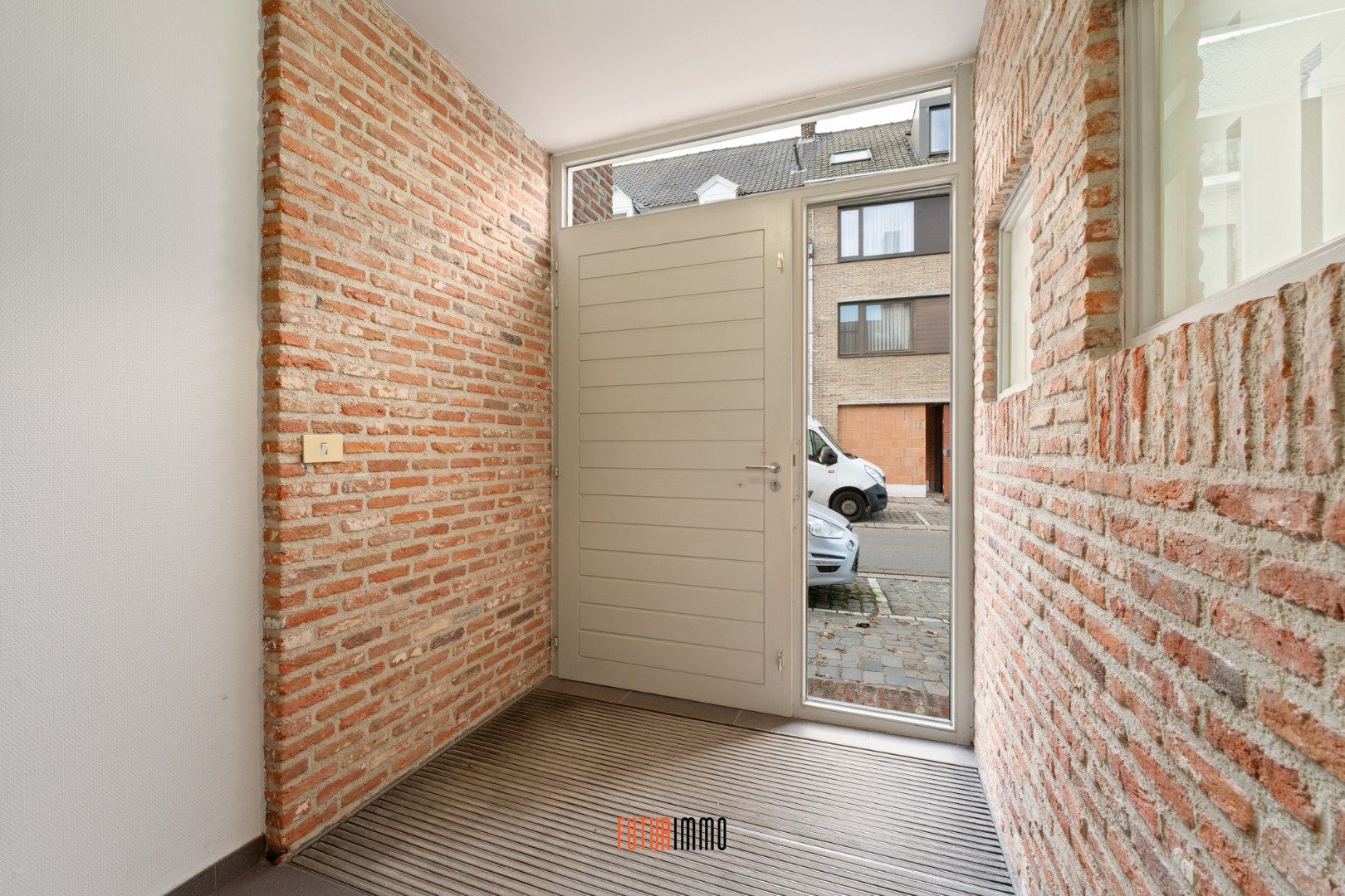 Polyvalente (handels)eigendom in hartje Rumbeke foto 2