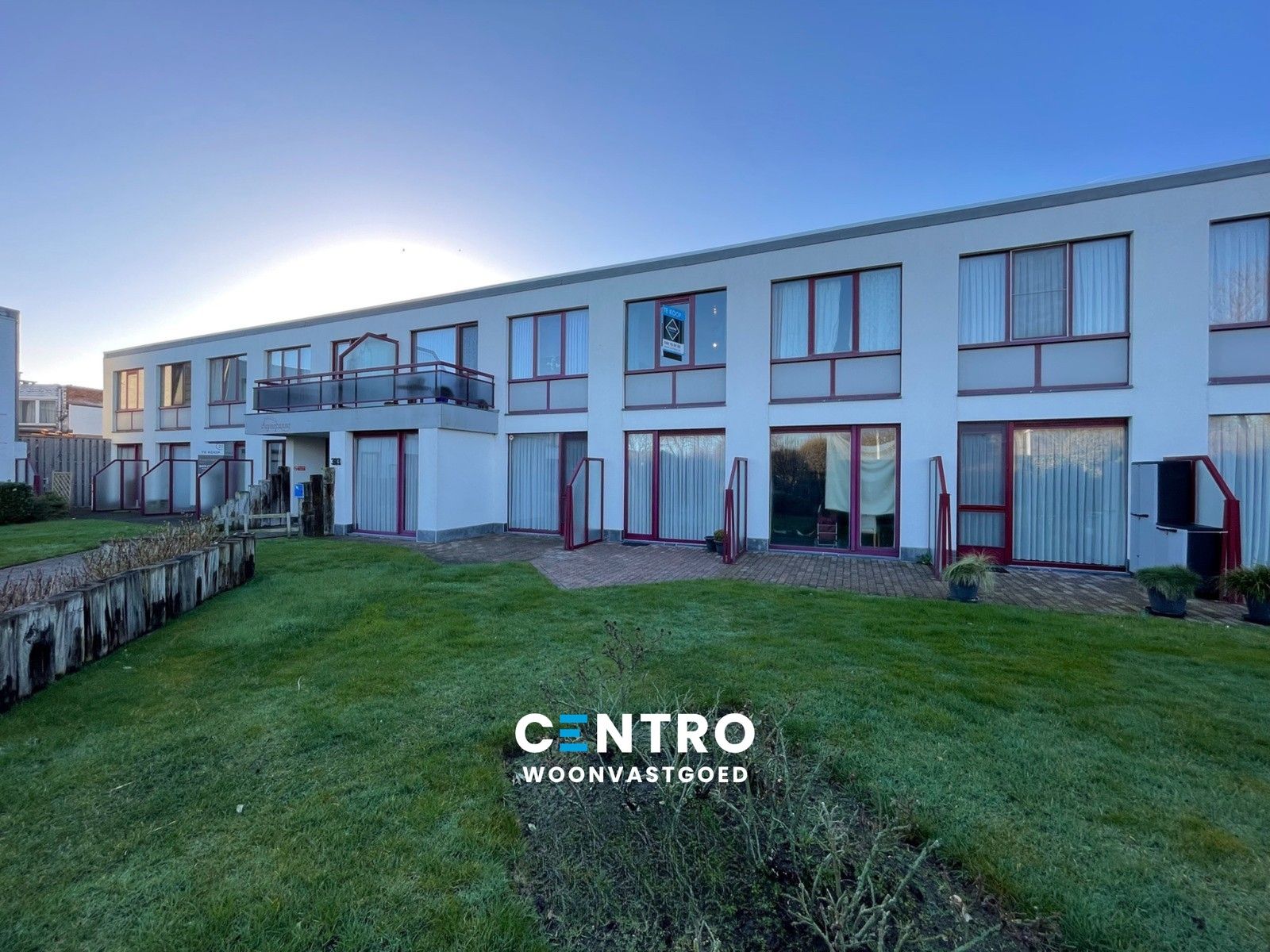 Leuk gelegen appartement vlakbij het strand. foto {{pictureIndex}}