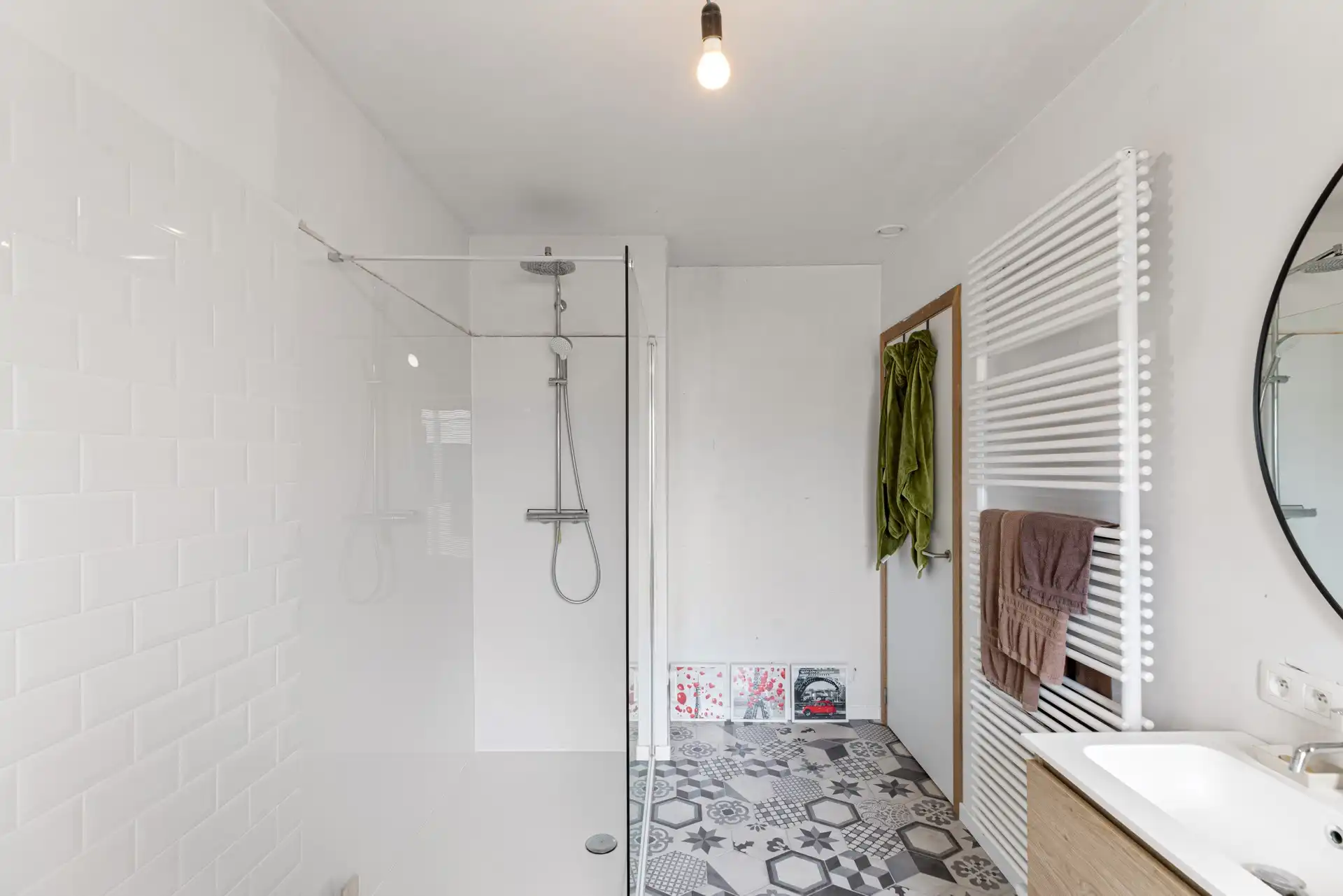 Instapklaar wonen in Rollegem — quasi nieuw, EPC A, zonnepanelen & warmtepomp foto 11