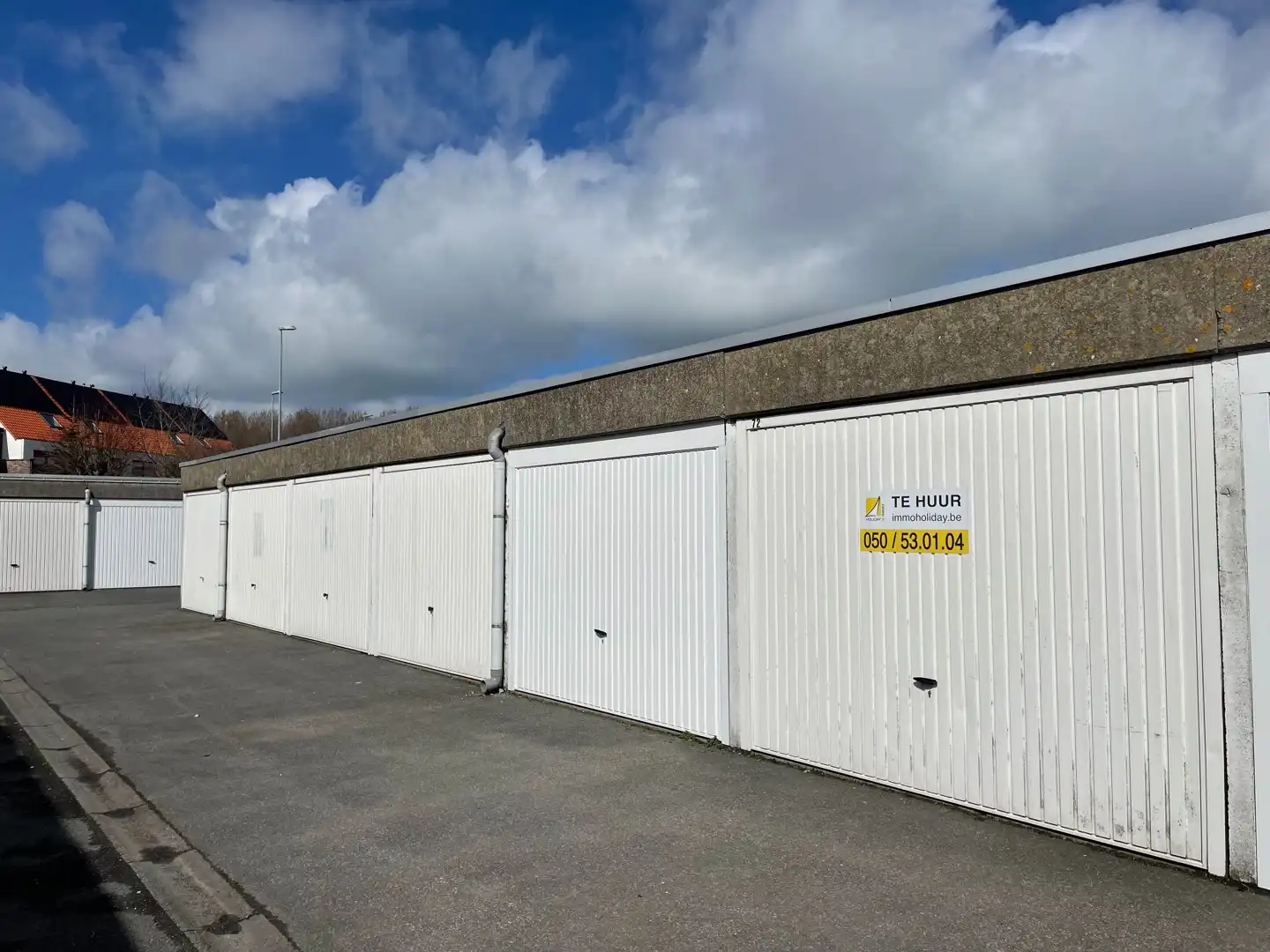 Gemakkelijk bereikbare garage foto 2