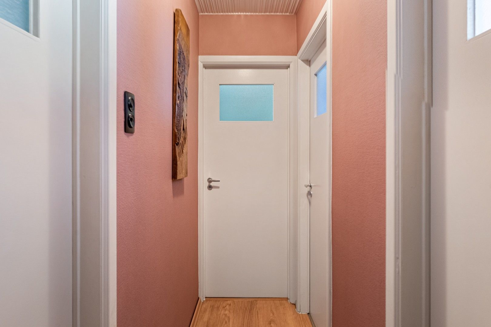 🏡 Te koop – Instapklare, goed onderhouden woning met 3 slaapkamers in Heusden-Zolder foto 9