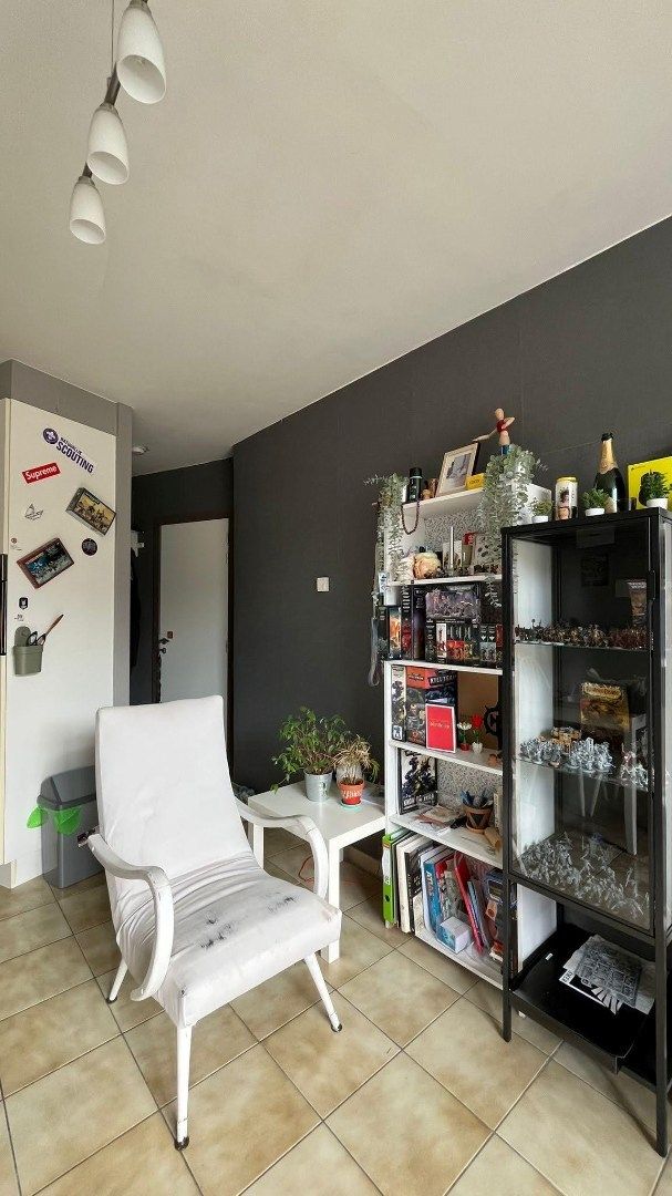 Centraal gelegen 1-slpk appartement aan UZ Gent! foto 6