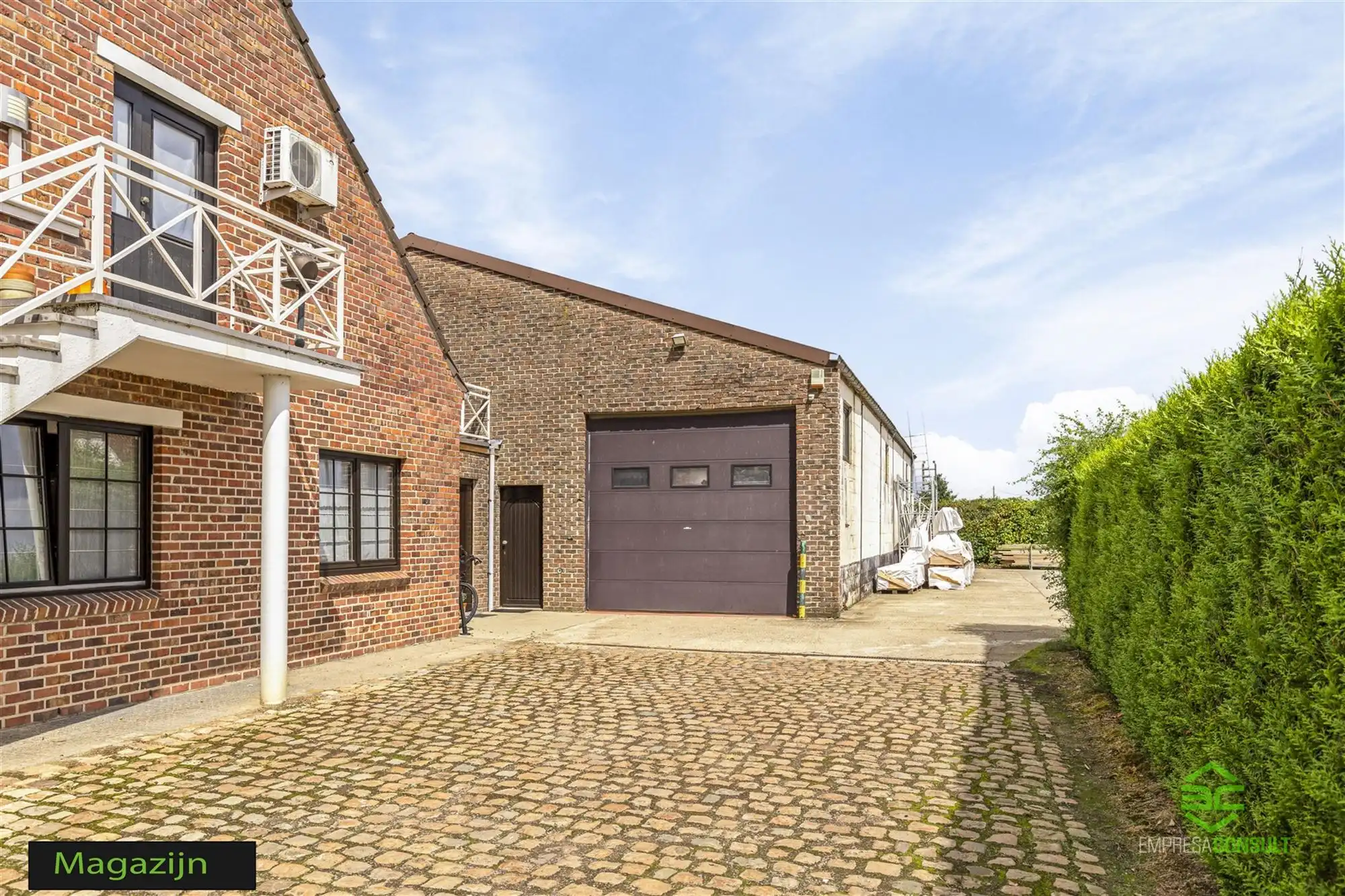 Ruime woning met 8 slpk + 1 magazijn op 21a 24ca! foto 60