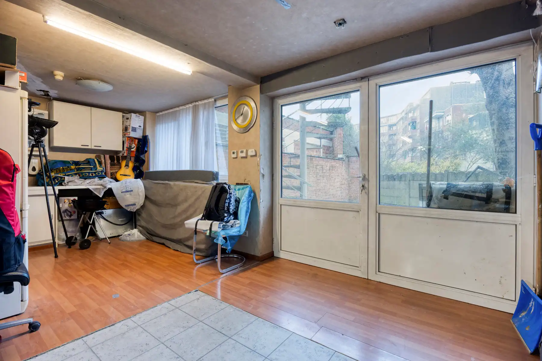 Gezinswoning met vier slaapkamers, tuin en ruime garage foto 32