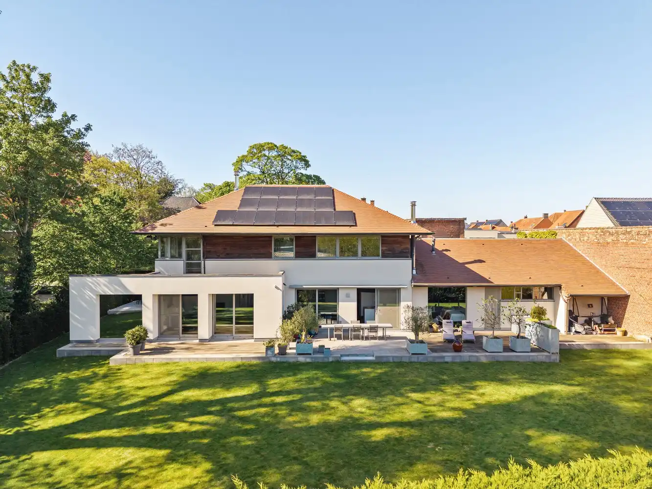 Stijlvolle villa met luxueuze afwerking en zonnige tuin ! foto 7