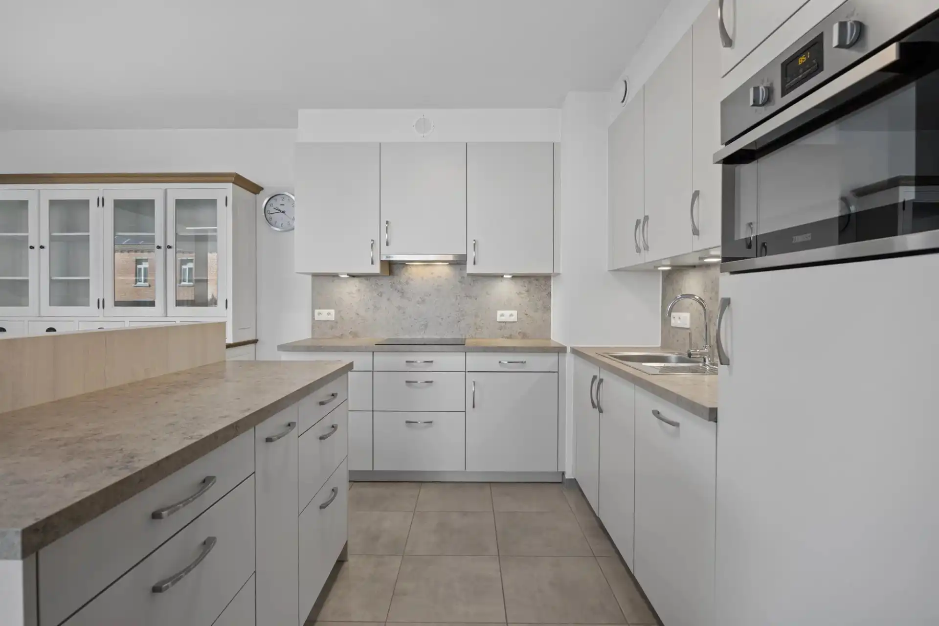 Modern appartement met 2 slaapkamers in Heusden centrum foto 5