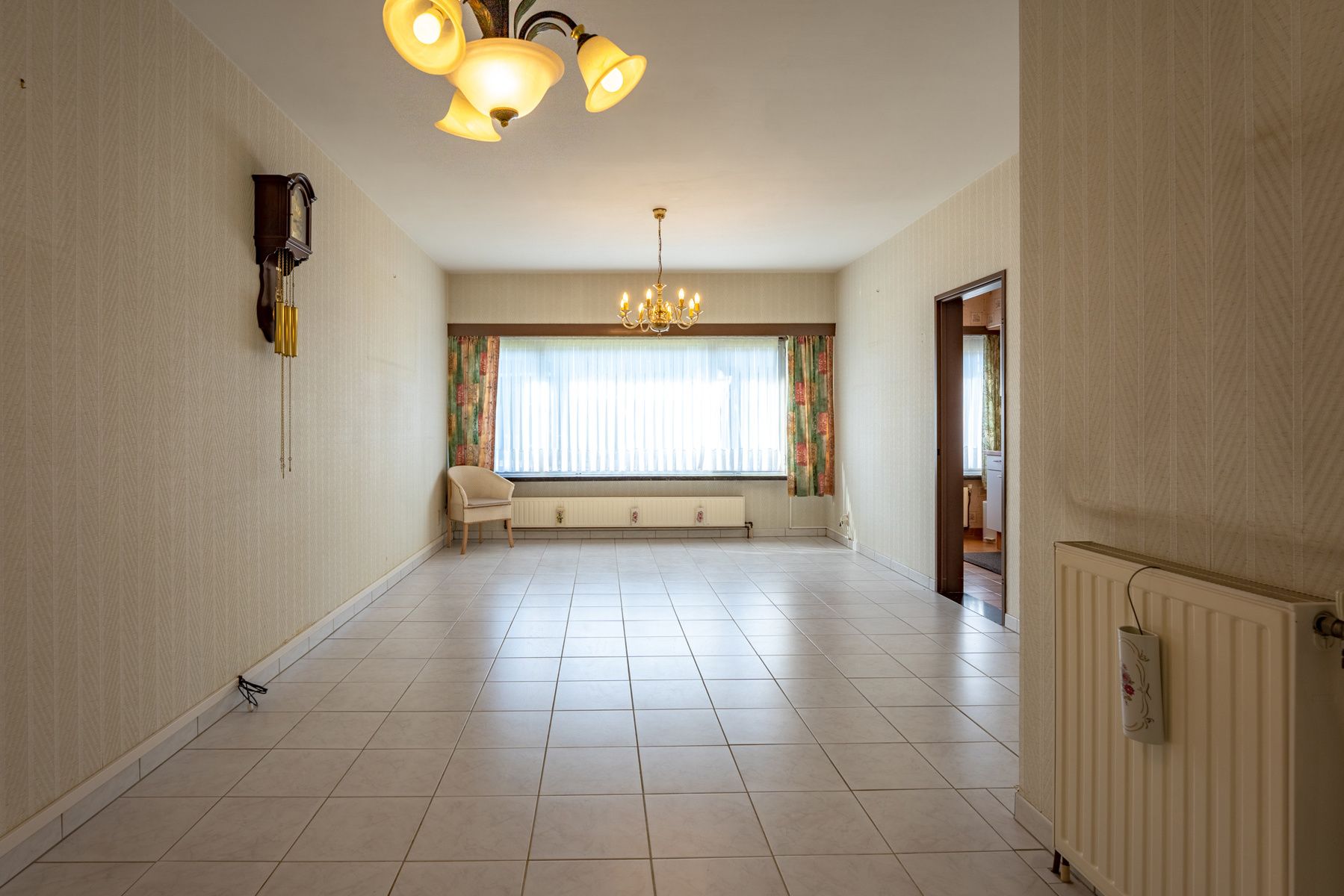 Verzorgd appartement op de gelijkvloerse verdieping met garagebox! foto 4