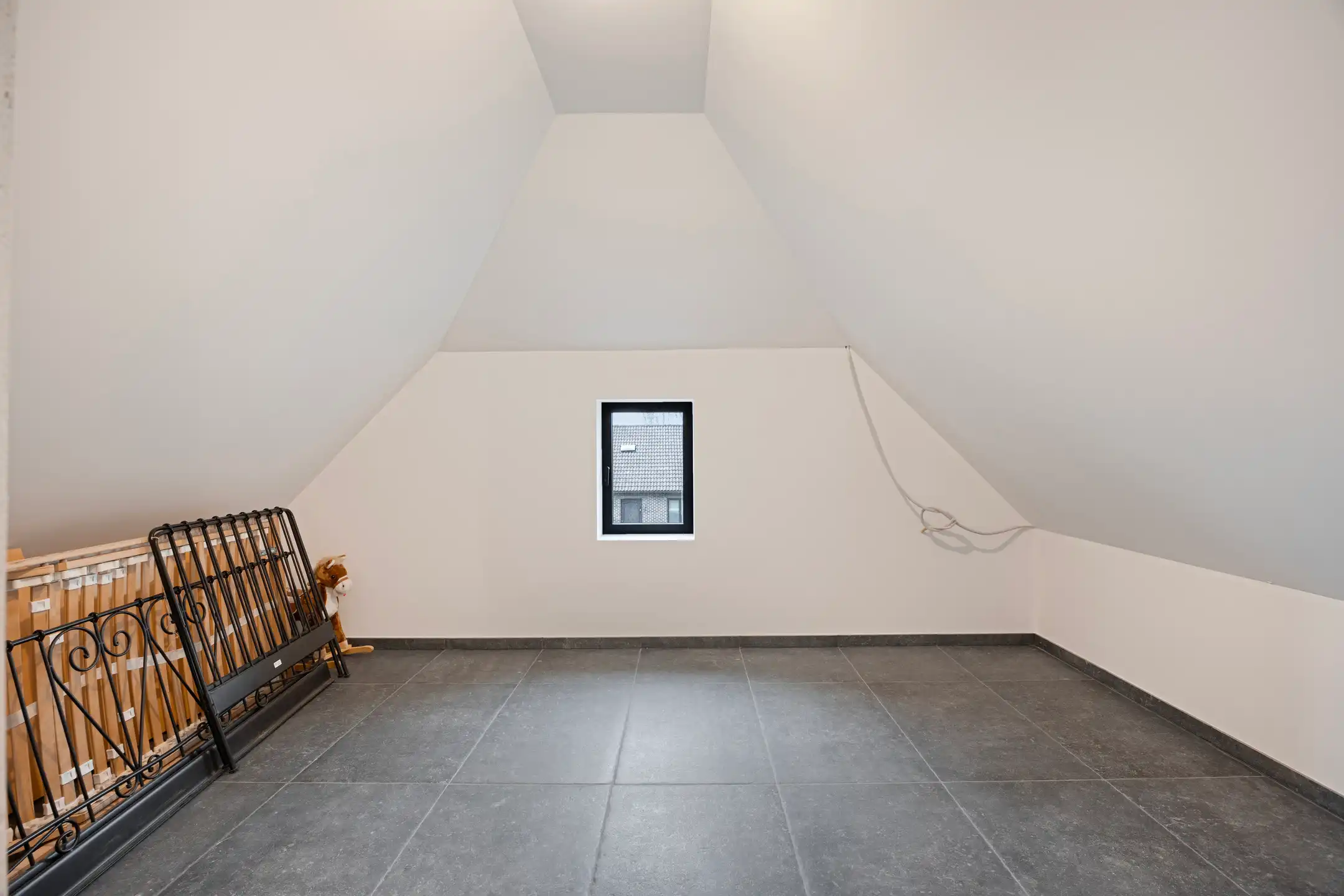 🏡 Nieuwbouwwoning met 4 gevels te koop foto 13