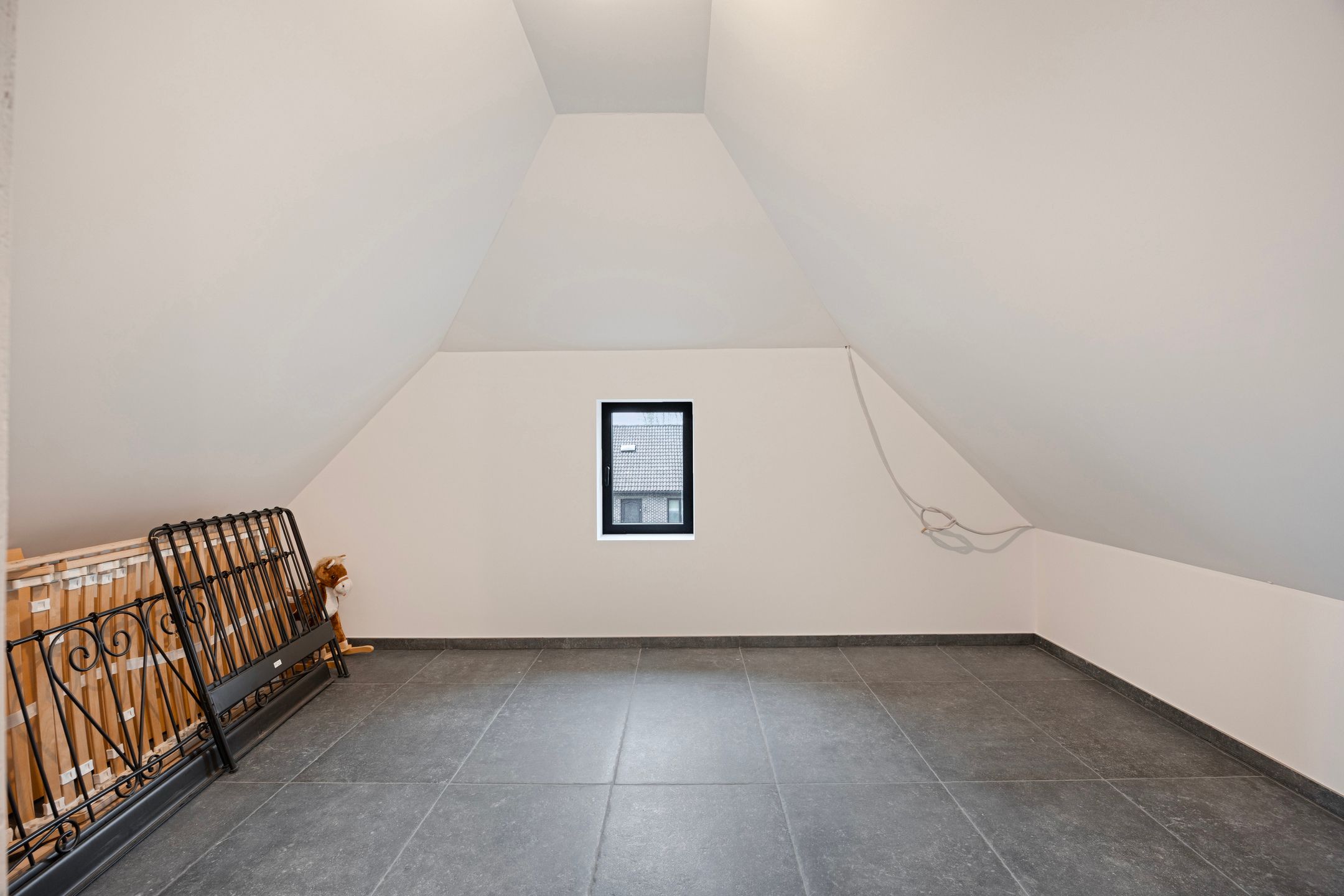 🏡 Nieuwbouwwoning met 4 gevels te koop foto 13