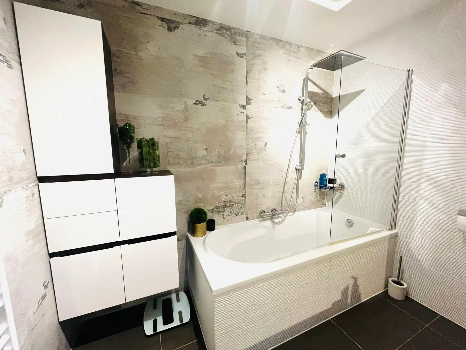 VOLLEDIG BEMEUBELD APPARTEMENT TE LIEDEKERKE foto 10