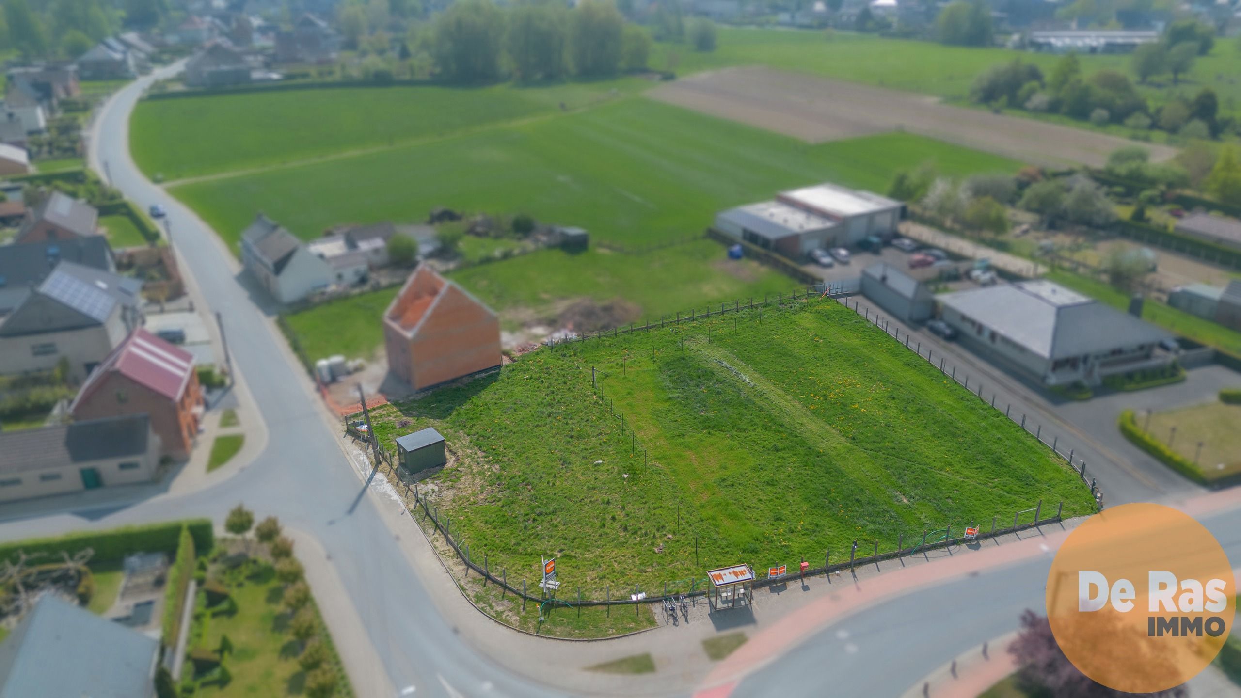 OORDEGEM - Leuk gelegen bouwgrond voor HOB op 4a29ca foto 4