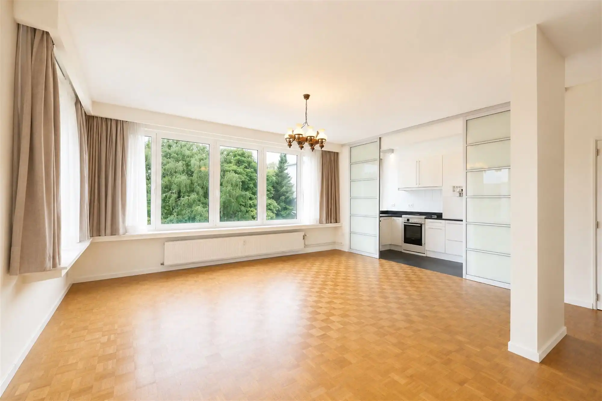 Hoekappartement met 3 slpk en staanplaats op loplocatie in Wilrijk foto 2