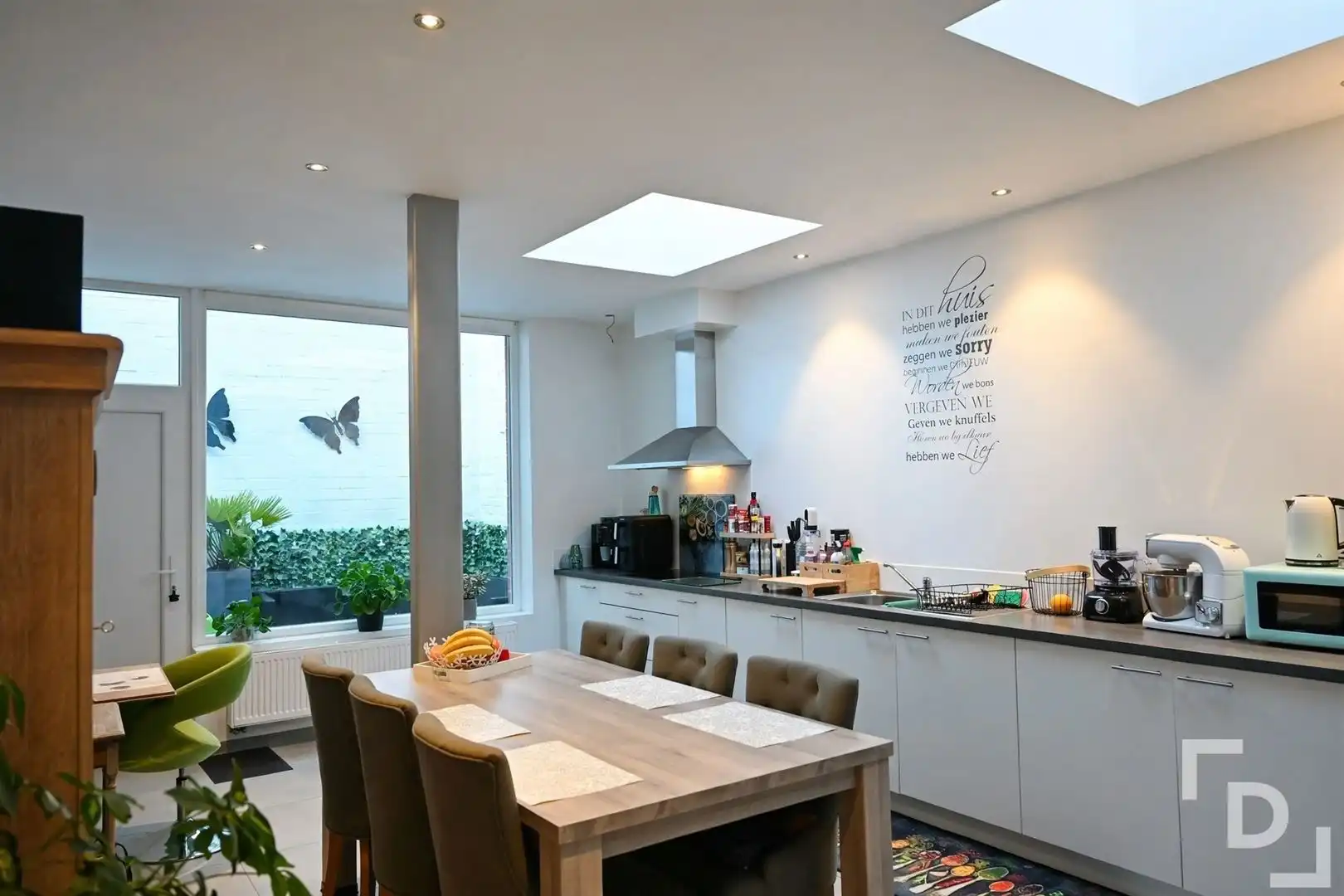 Statige woning in het hart van Ieper foto 2