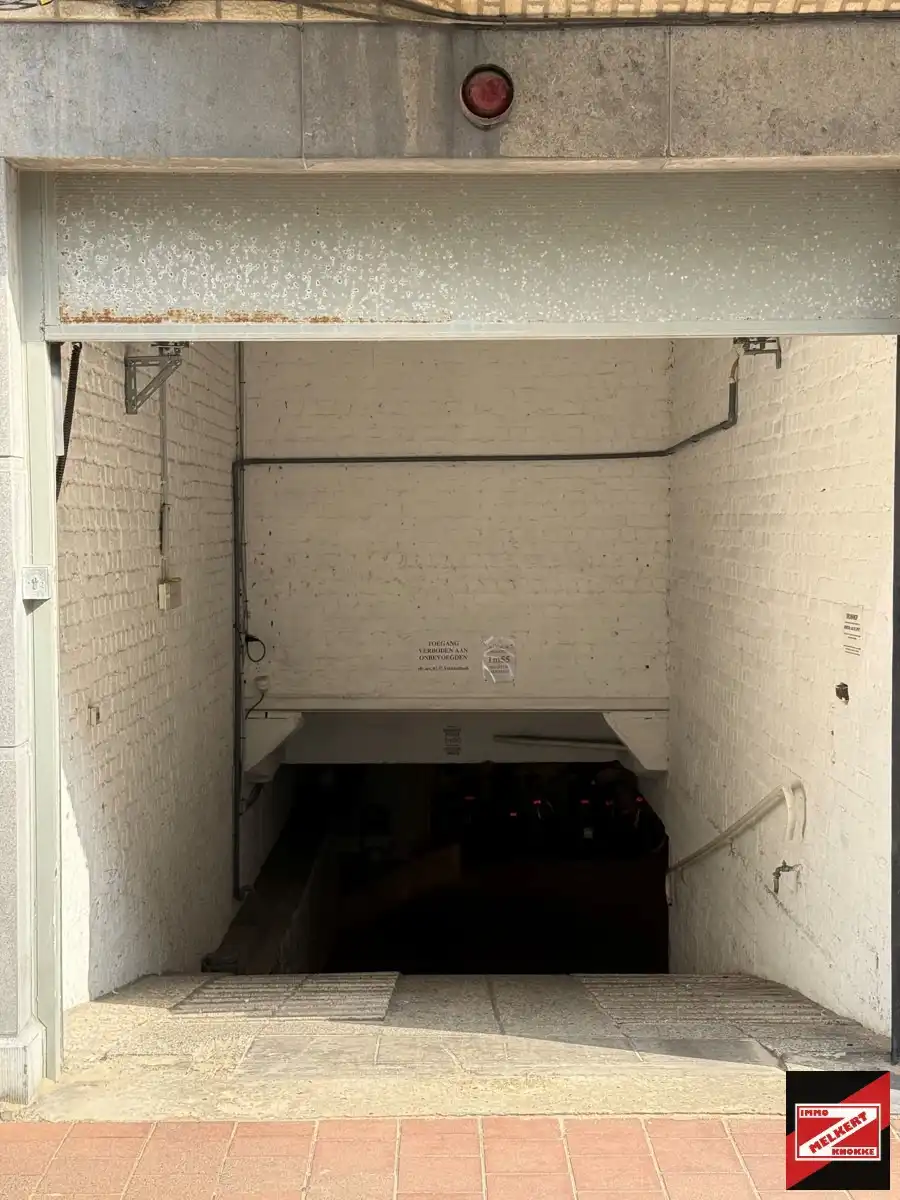 Garage te koop foto 3