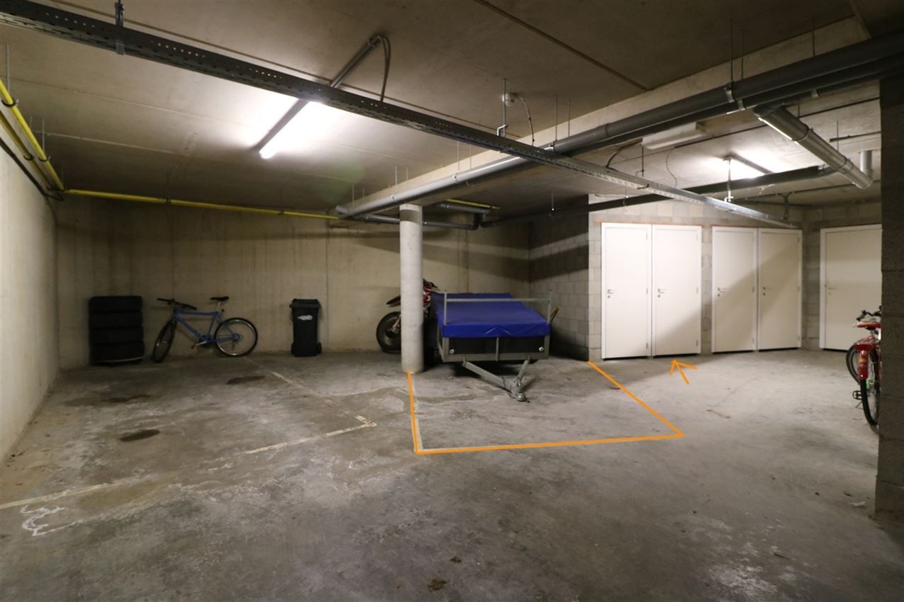 Fraaie loft met 3 slpk. en  twee autostaanplaatsen foto 22