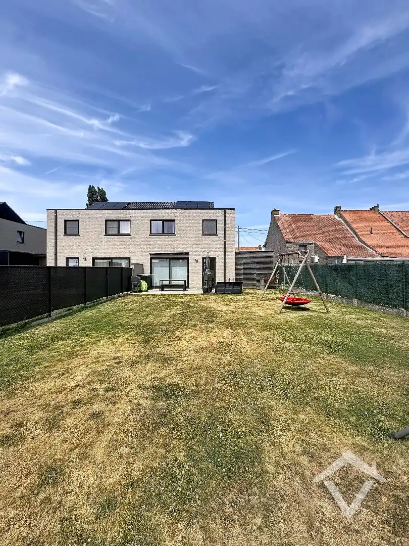 Recente nieuwbouwwoning met 3 slaapkamers en carport te Diksmuide foto 25