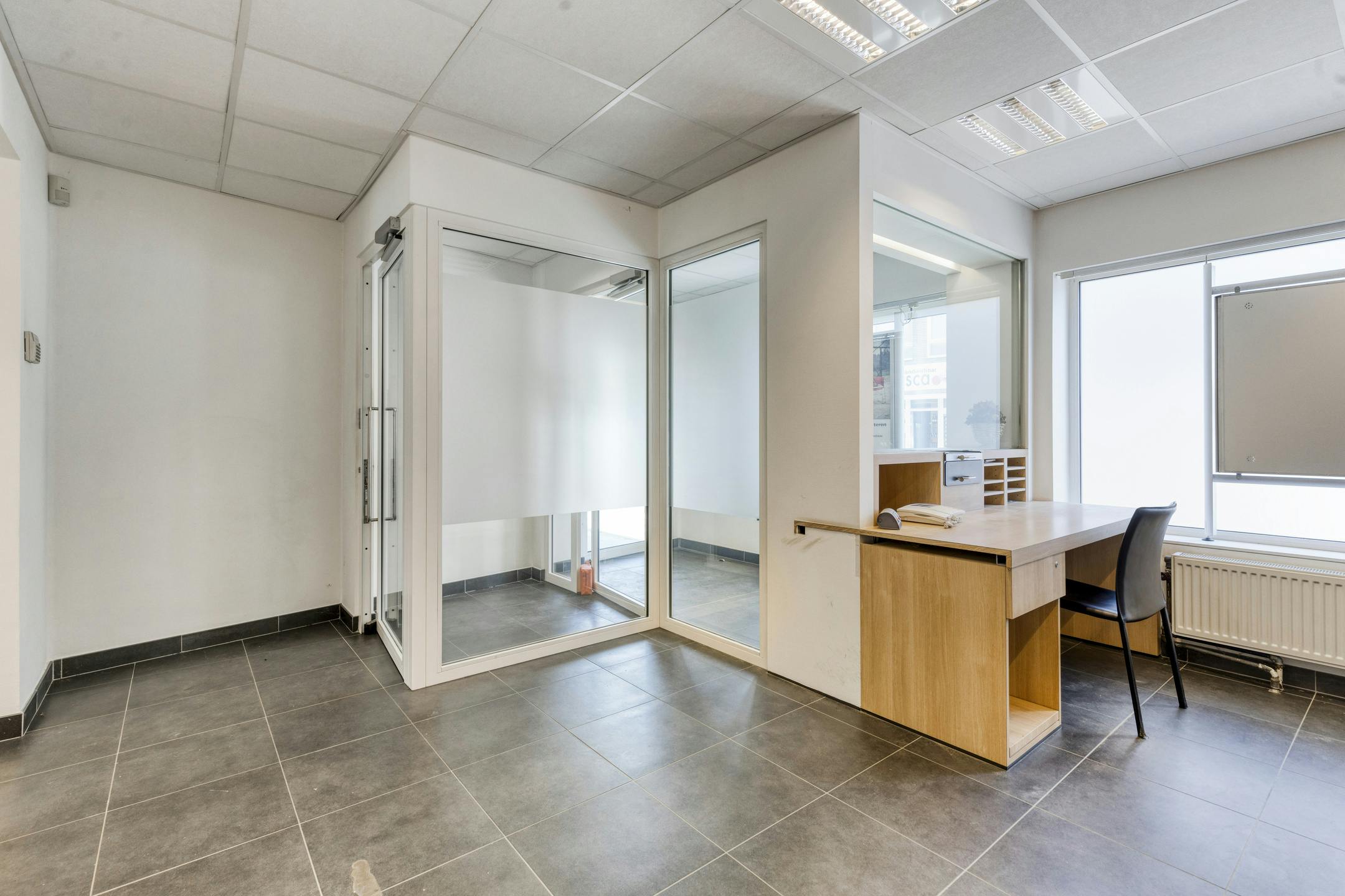 Prachtig woon- en handelspand te koop te centrum Eernegem foto 32