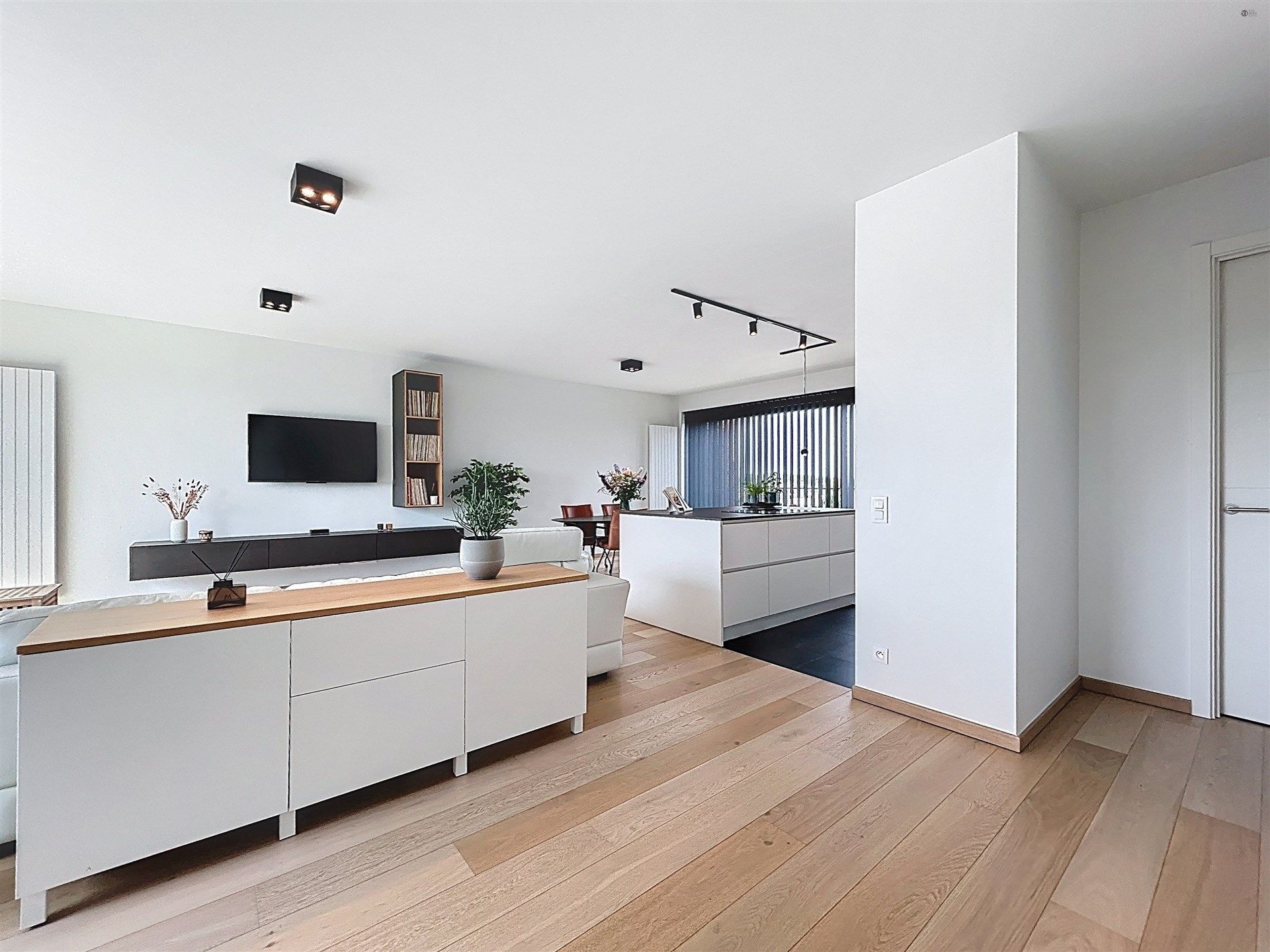 Luxueus en energiezuinig drie slaapkamer-penthouse (170m²) met ruime terrassen (30m²) foto 14