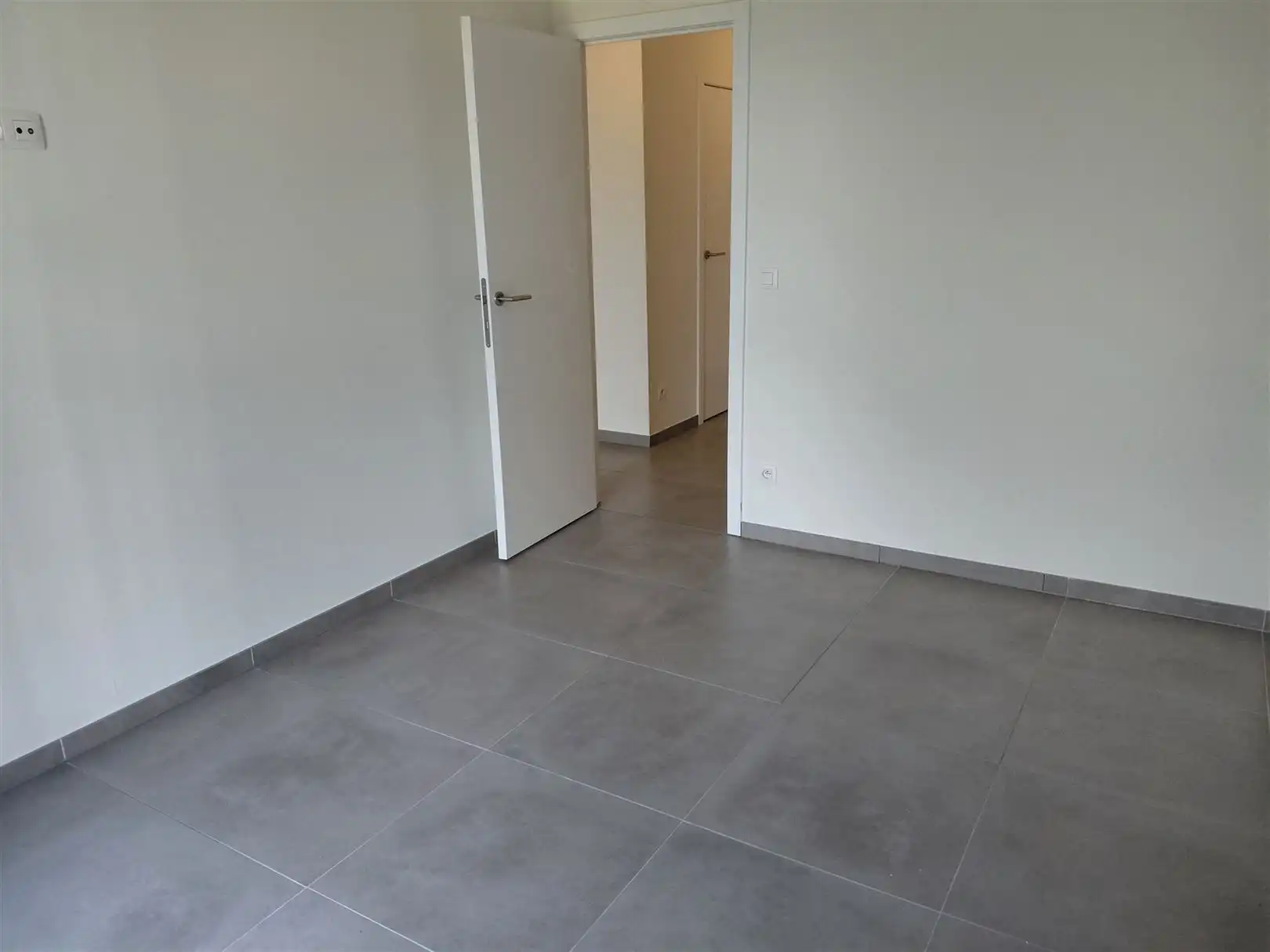 TE HUUR: Appartement met 2 slaapkamers te Boekt! foto 9