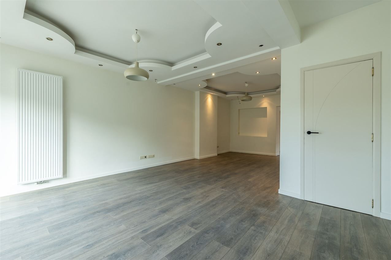 Royale gezinswoning, veel privacy, subliem terras foto 19