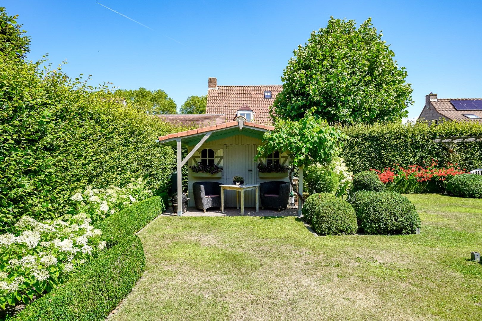 Vrijstaande villa met 6 slaapkamers en prachtige tuin in Bredene-Vosseslag foto 6