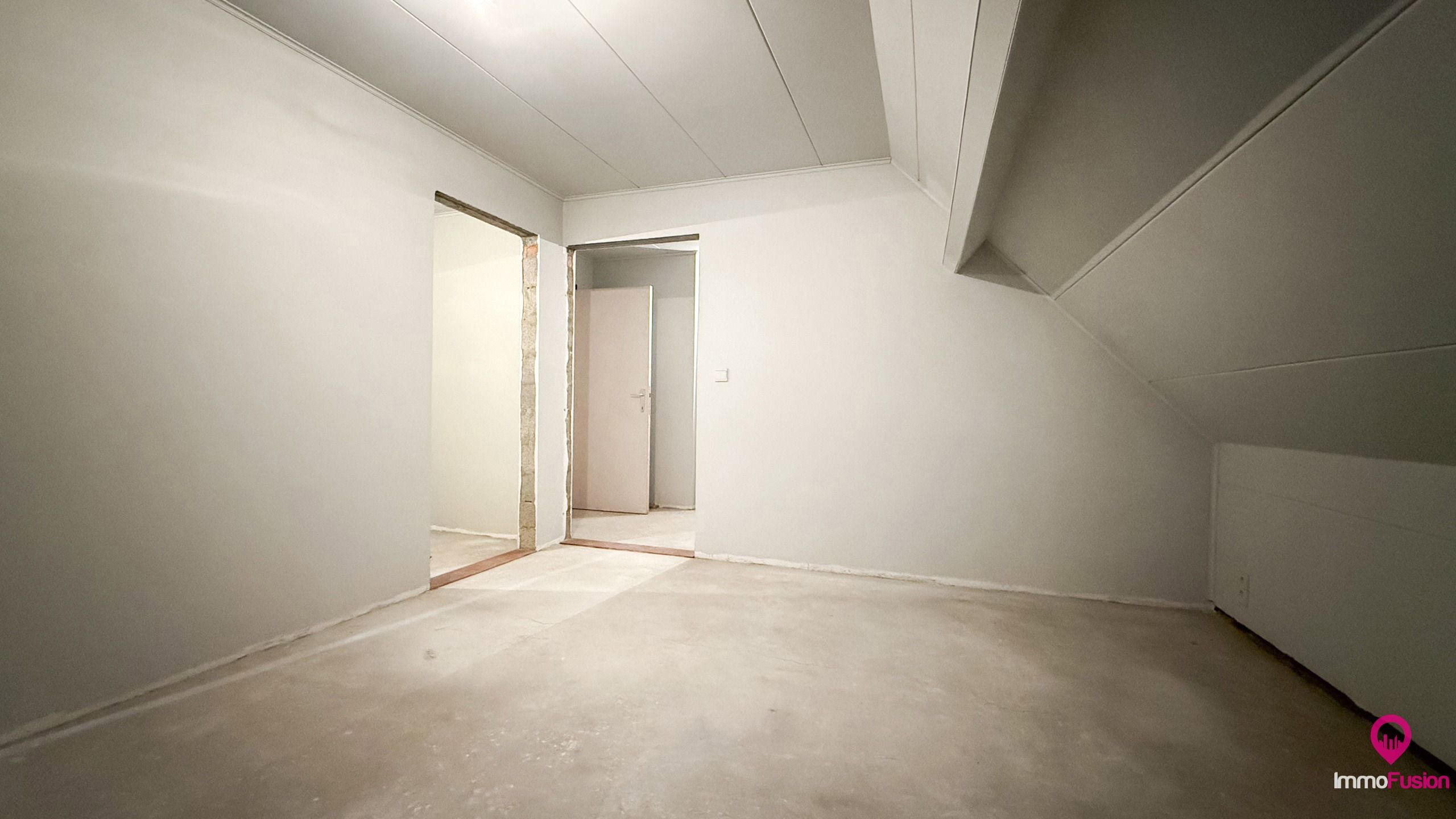 Exclusieve hoeve op 40are met bosrijke ligging te Paal! foto 33