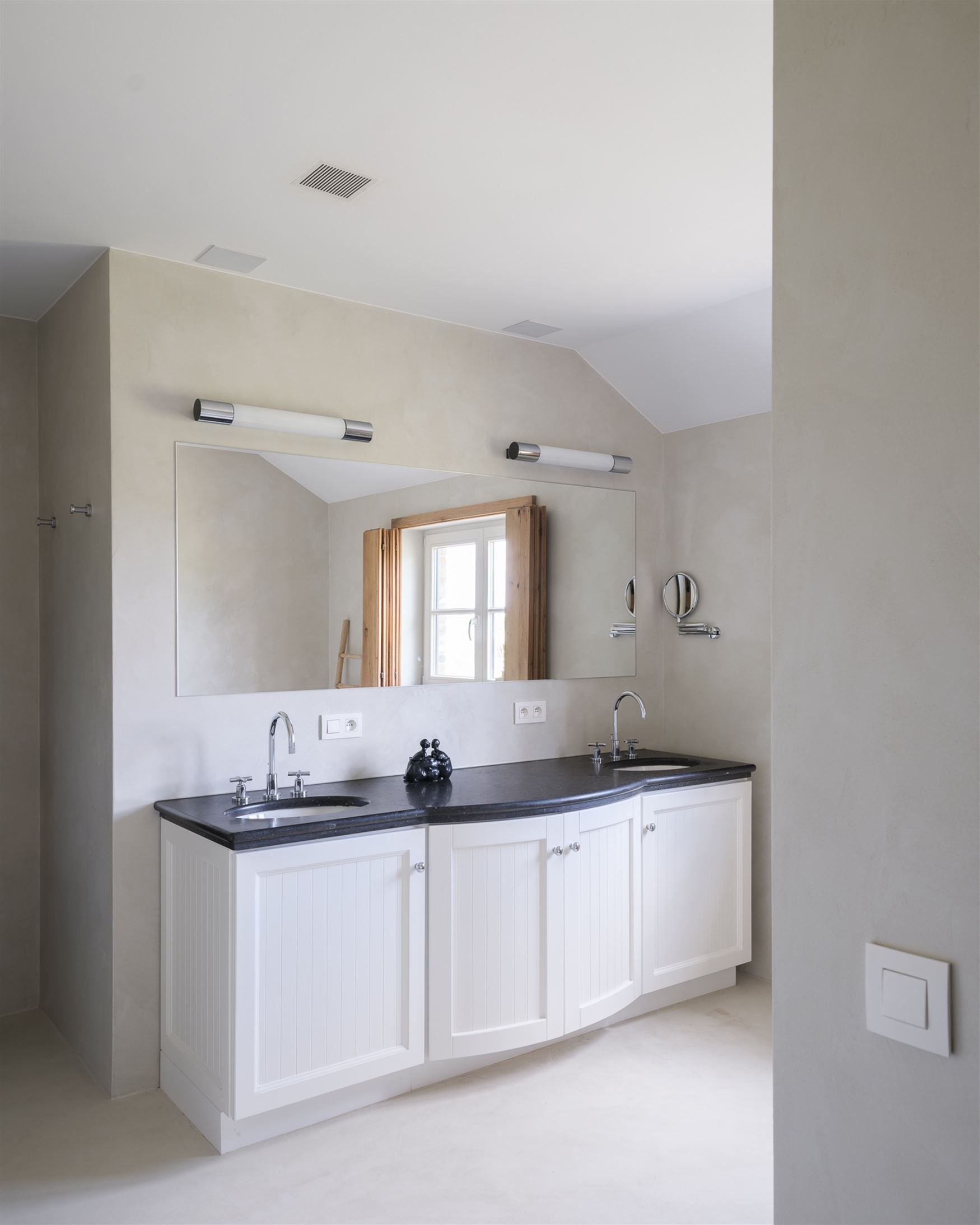 Karaktervolle hoeve met stijl en privacy foto 23